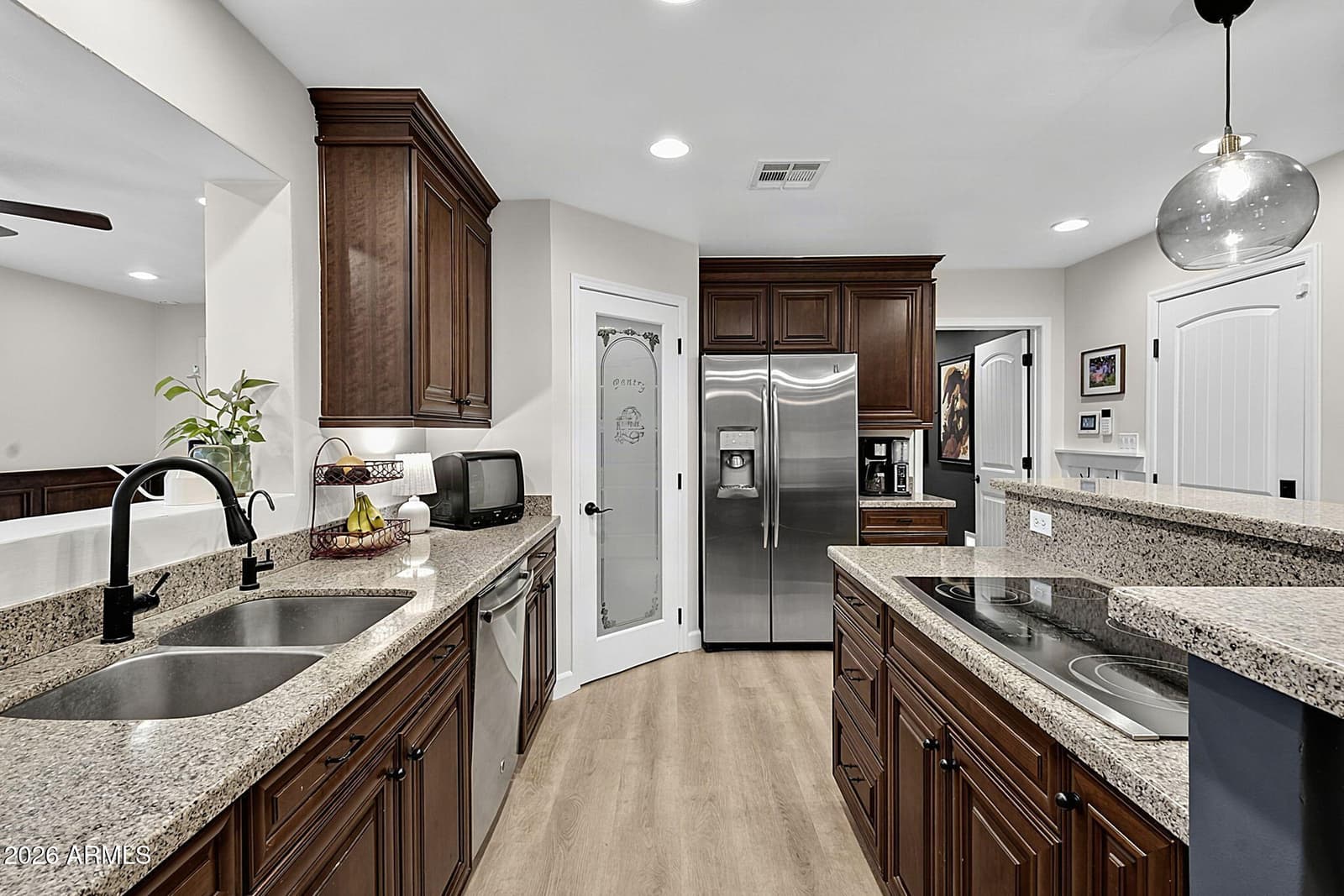 1535 E KENWOOD Street, Mesa, AZ 85203 — photo 10 of 38
