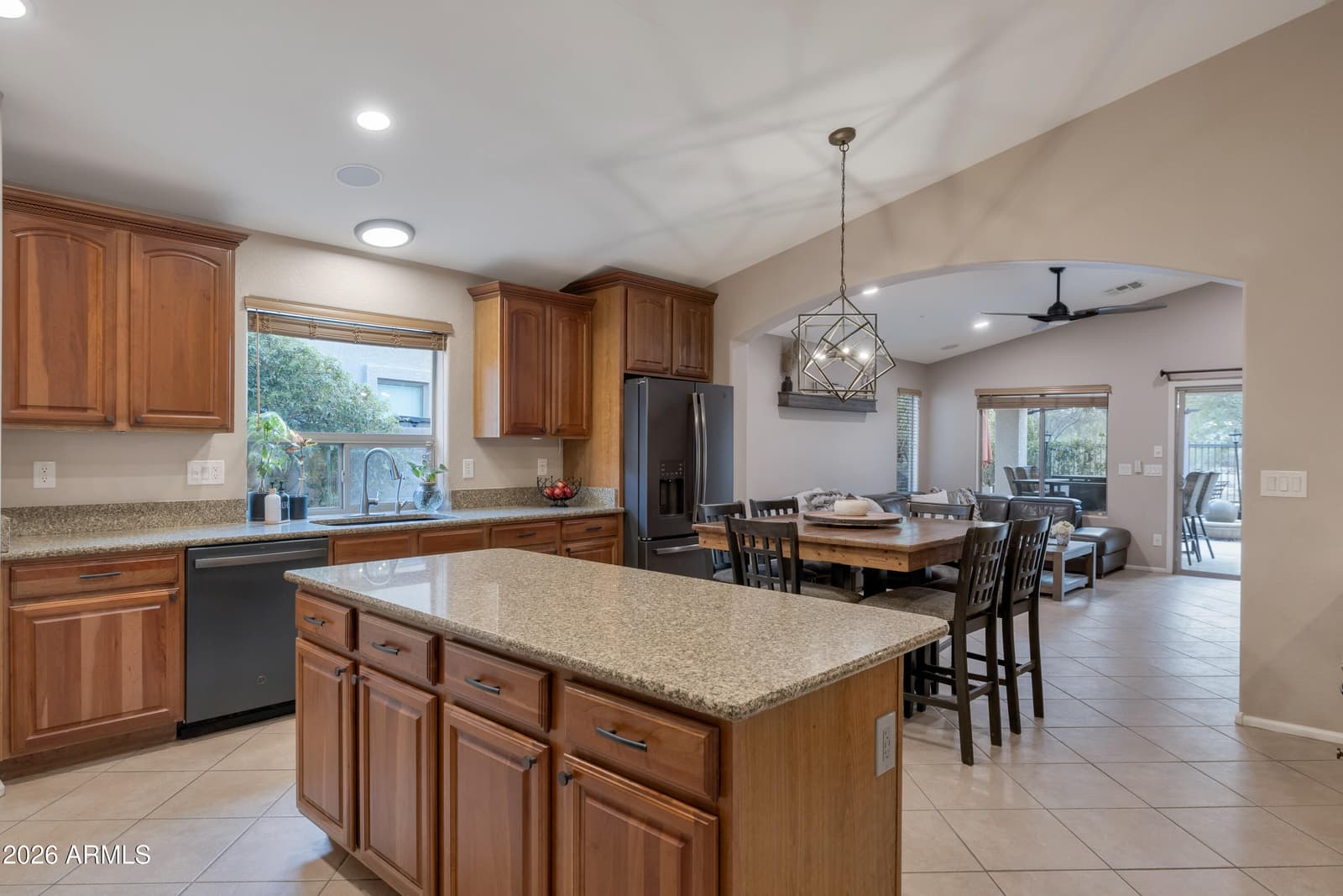 2716 E QUIET HOLLOW Lane, Phoenix, AZ 85024 — photo 13 of 41