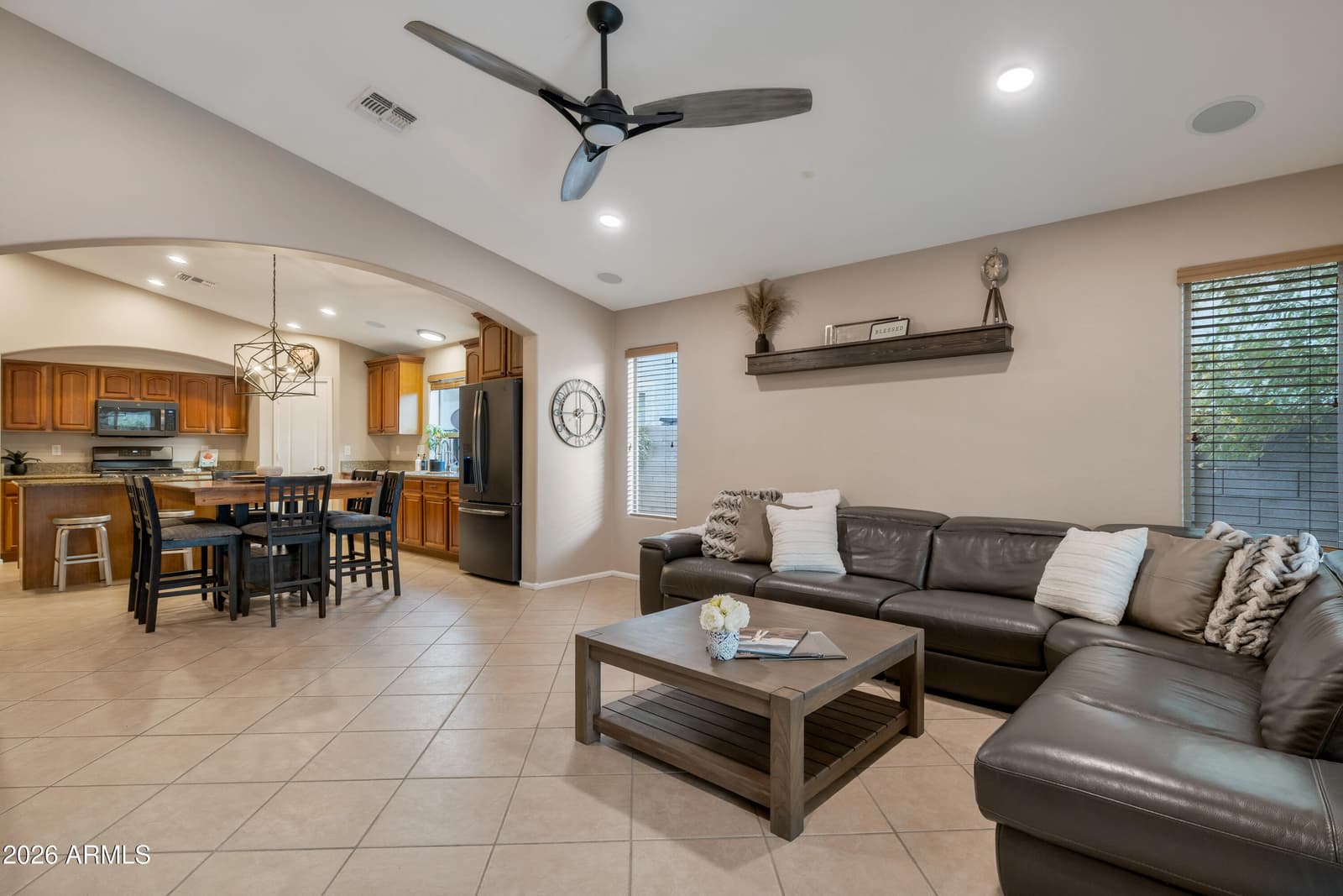2716 E QUIET HOLLOW Lane, Phoenix, AZ 85024 — photo 22 of 41