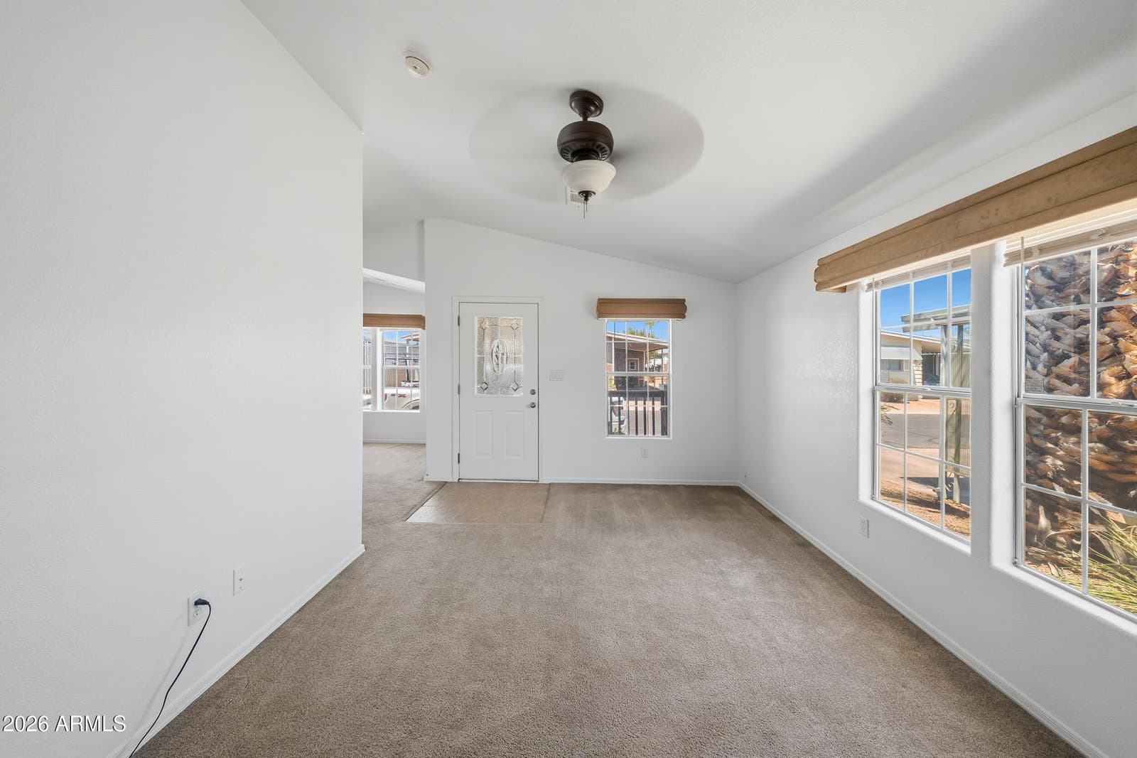 10960 N 67TH Avenue, Glendale, AZ 85304 — photo 8 of 23