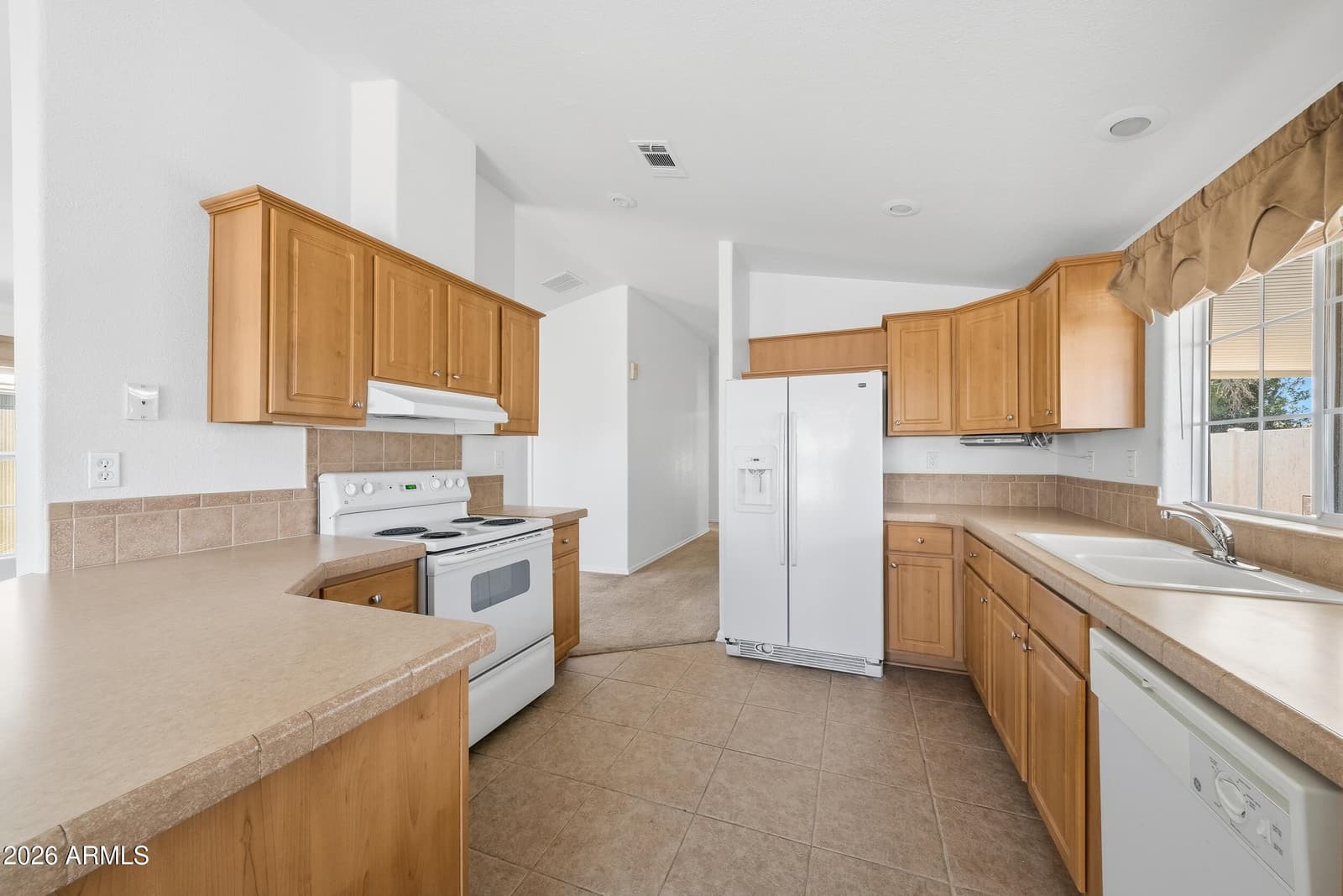 10960 N 67TH Avenue, Glendale, AZ 85304 — photo 13 of 23