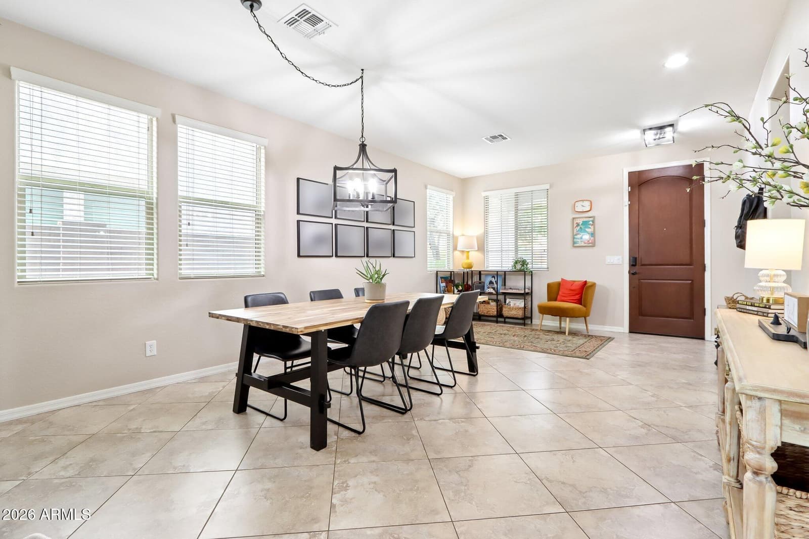 25121 N 55TH Drive, Phoenix, AZ 85083 — photo 5 of 79
