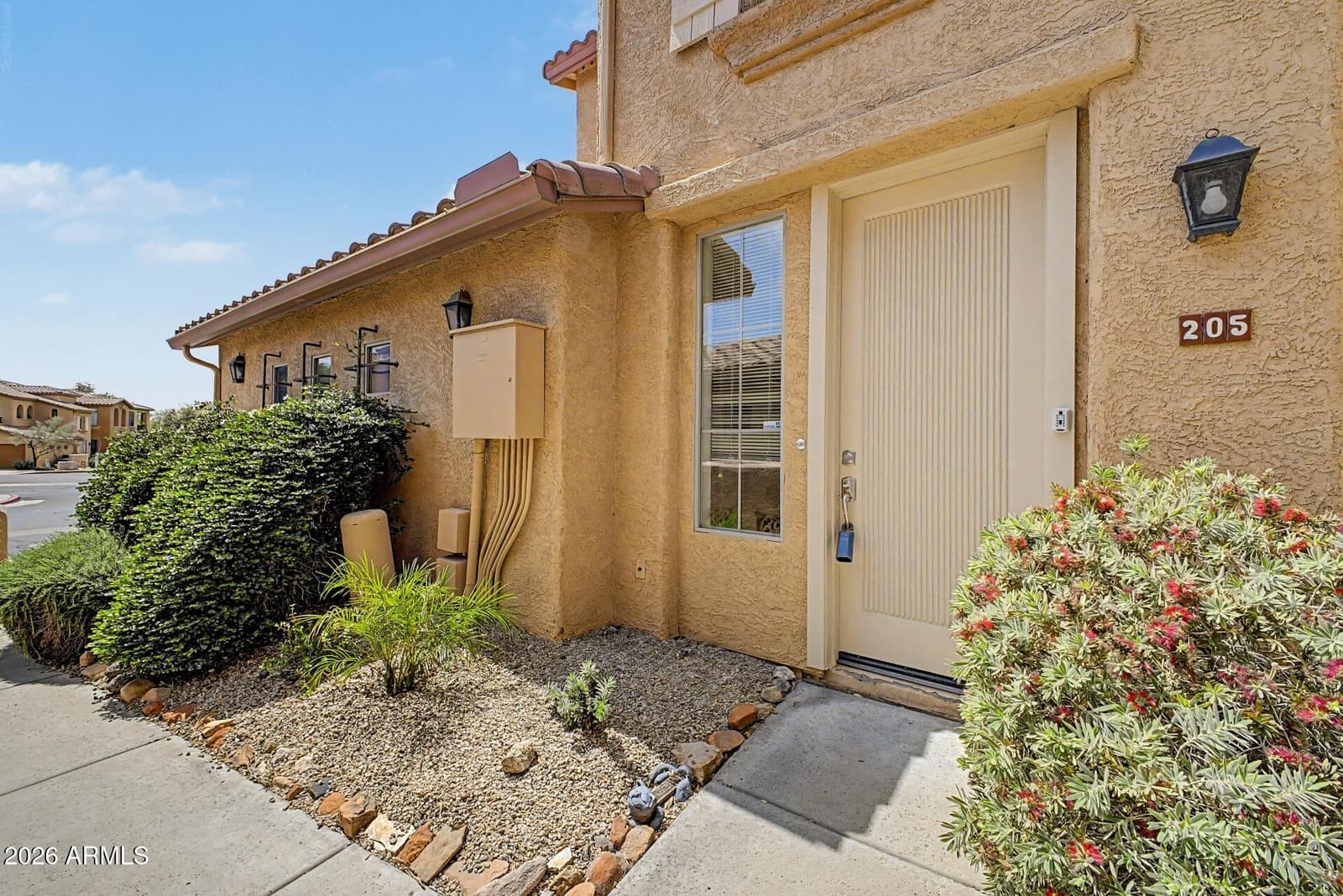 10655 N 9th Street 205, Phoenix, AZ 85020 — photo 4 of 37