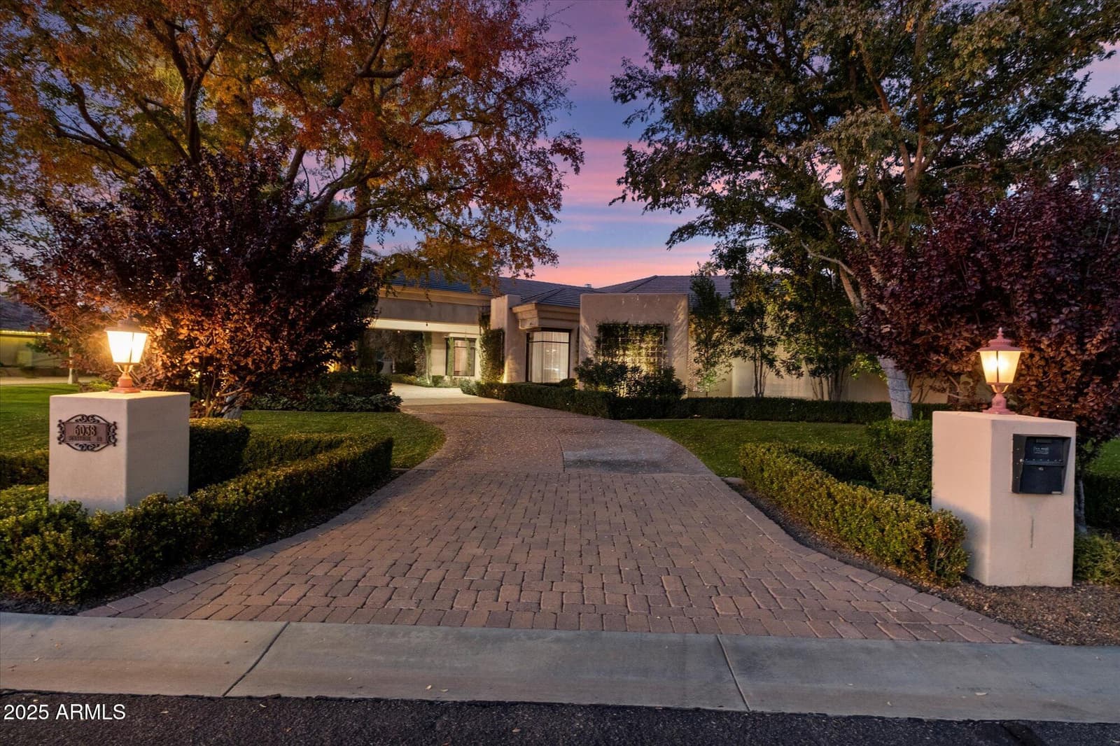 6038 E Sunnyside Drive, Scottsdale, AZ 85254 — photo 5 of 60