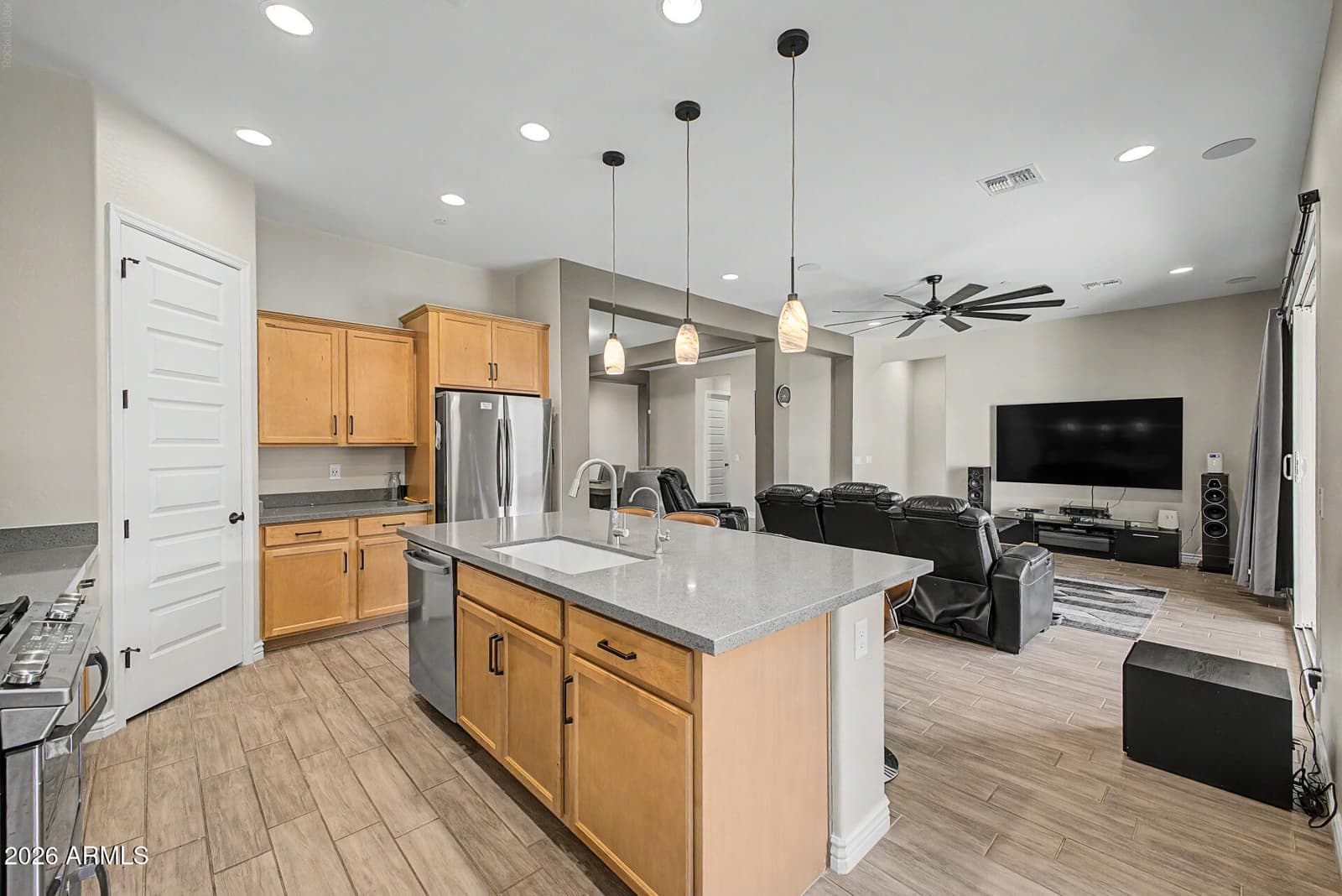 21128 W CAMBRIDGE Avenue, Buckeye, AZ 85396 — photo 12 of 56