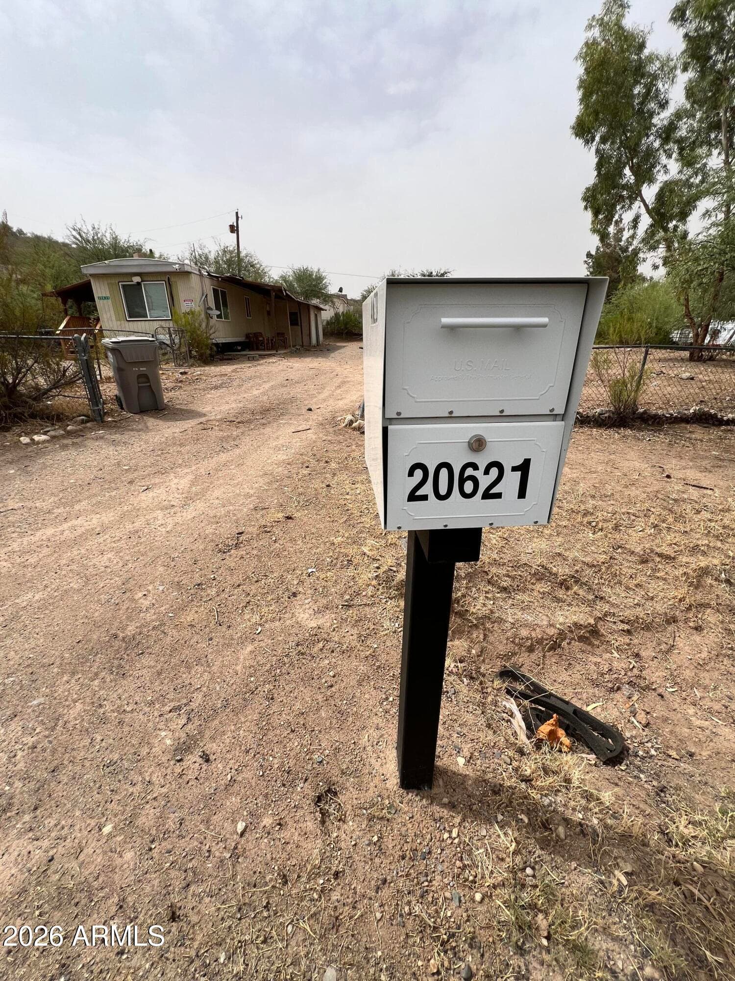 20621 E EMERALD Drive, Black Canyon City, AZ 85324 — photo 4 of 44