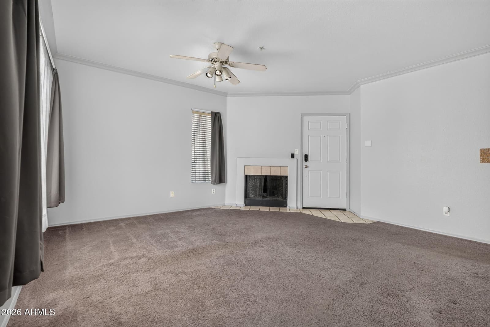 750 E NORTHERN Avenue 2147, Phoenix, AZ 85020 — photo 3 of 32