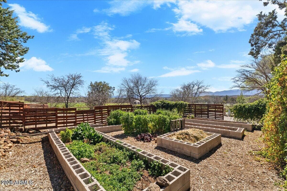 10580 E SWINGING BRIDGE Lane, Cornville, AZ 86325 — photo 54 of 77