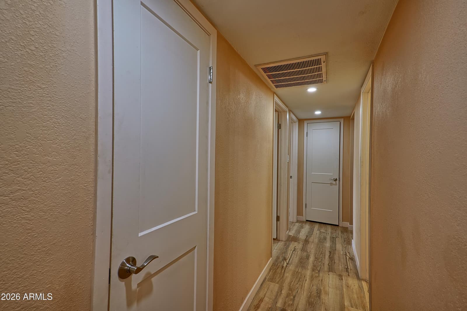 3 W DEL RIO Drive, Tempe, AZ 85282 — photo 15 of 42