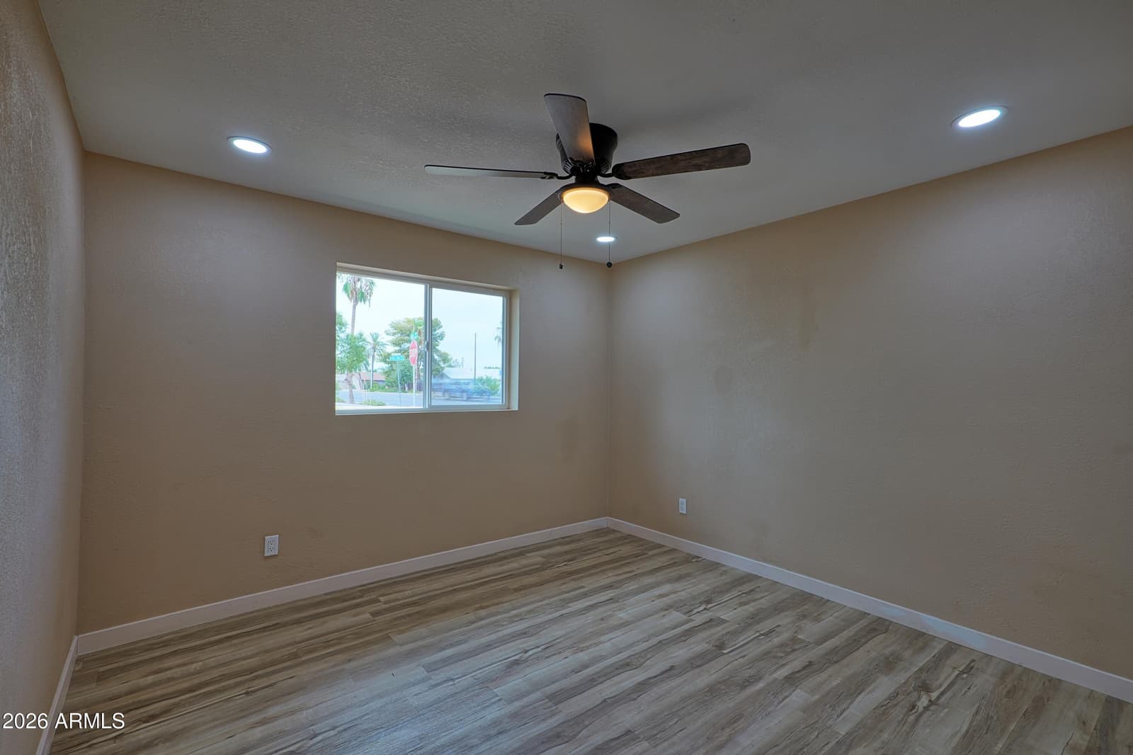 3 W DEL RIO Drive, Tempe, AZ 85282 — photo 24 of 42