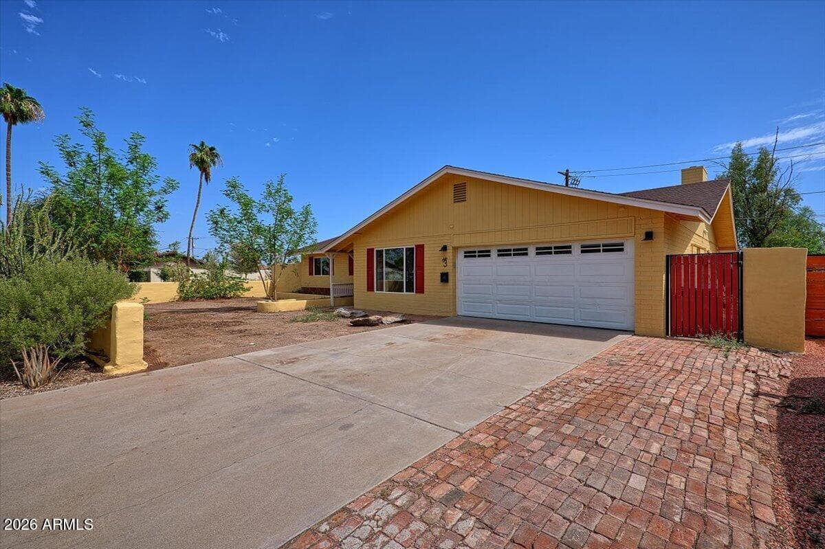 3 W DEL RIO Drive, Tempe, AZ 85282 — photo 1 of 42