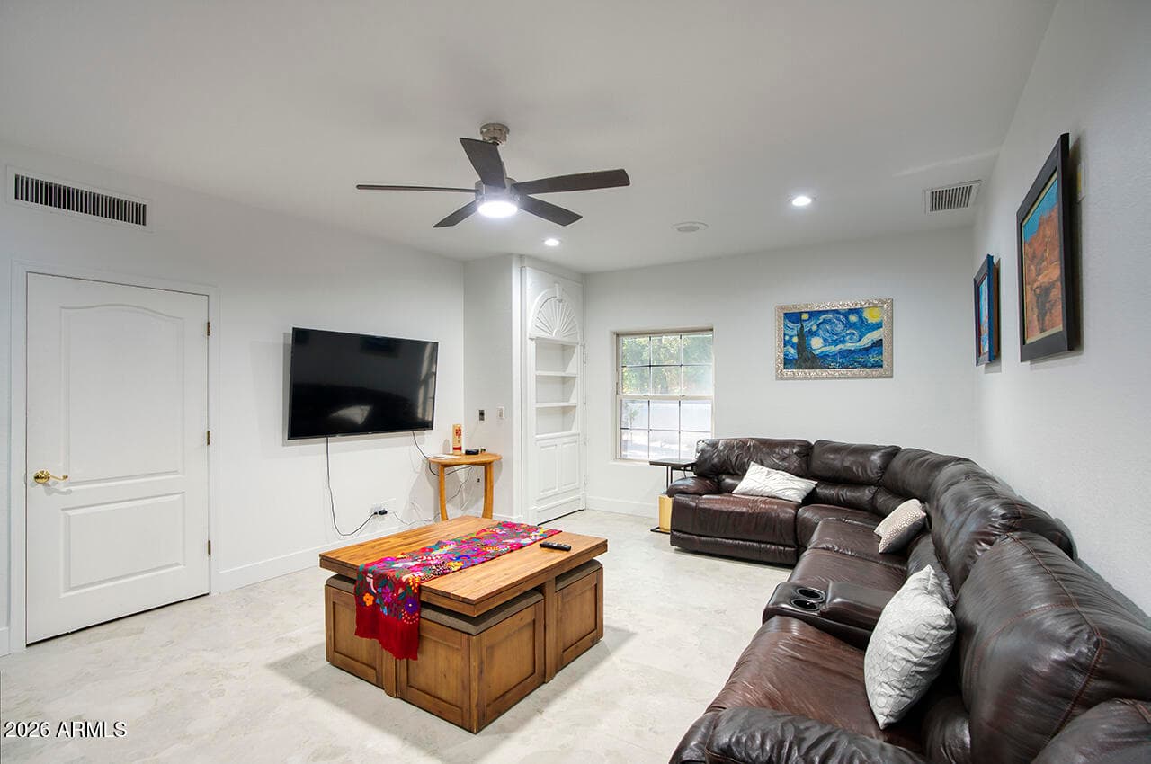 620 N TAMARISK Street, Chandler, AZ 85224 — photo 15 of 43