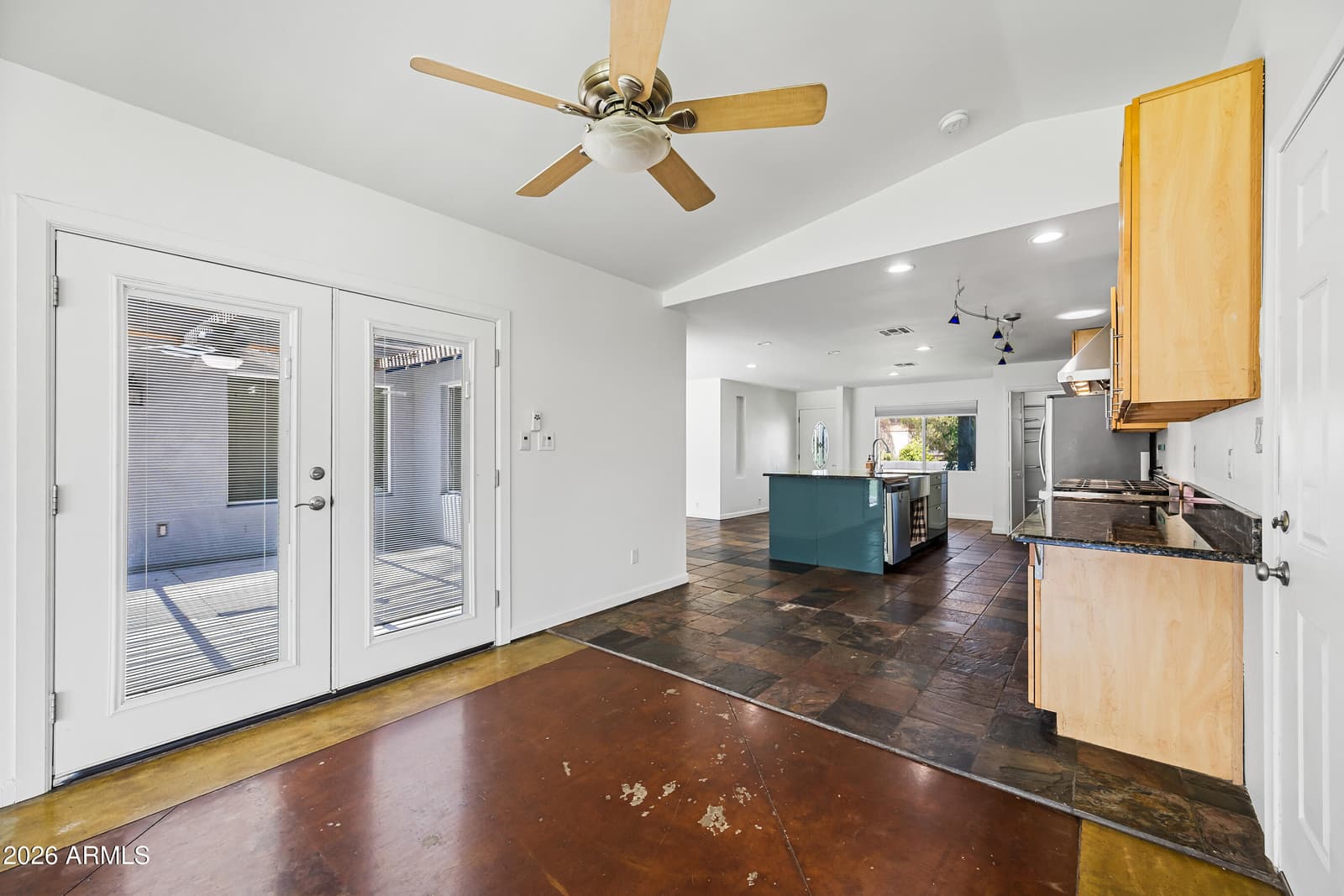 701 E MCLELLAN Boulevard, Phoenix, AZ 85014 — photo 32 of 80