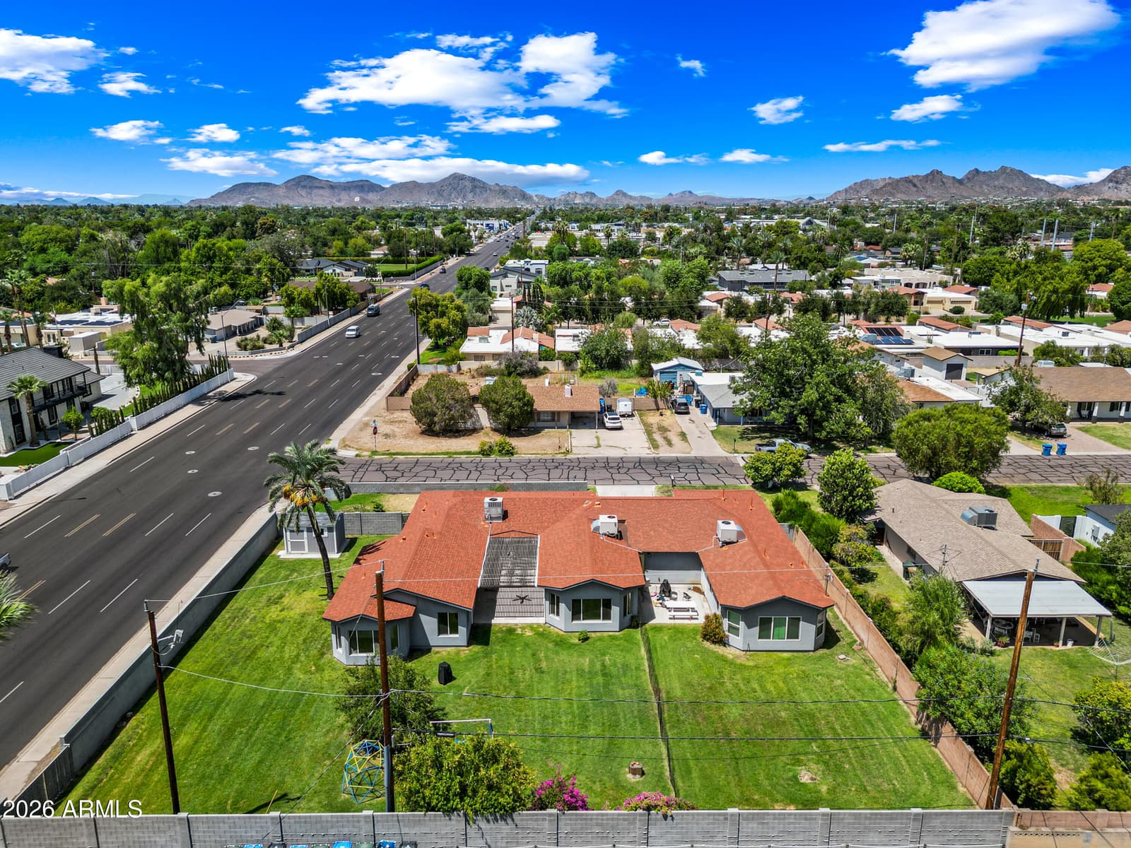 701 E MCLELLAN Boulevard, Phoenix, AZ 85014 — photo 36 of 80
