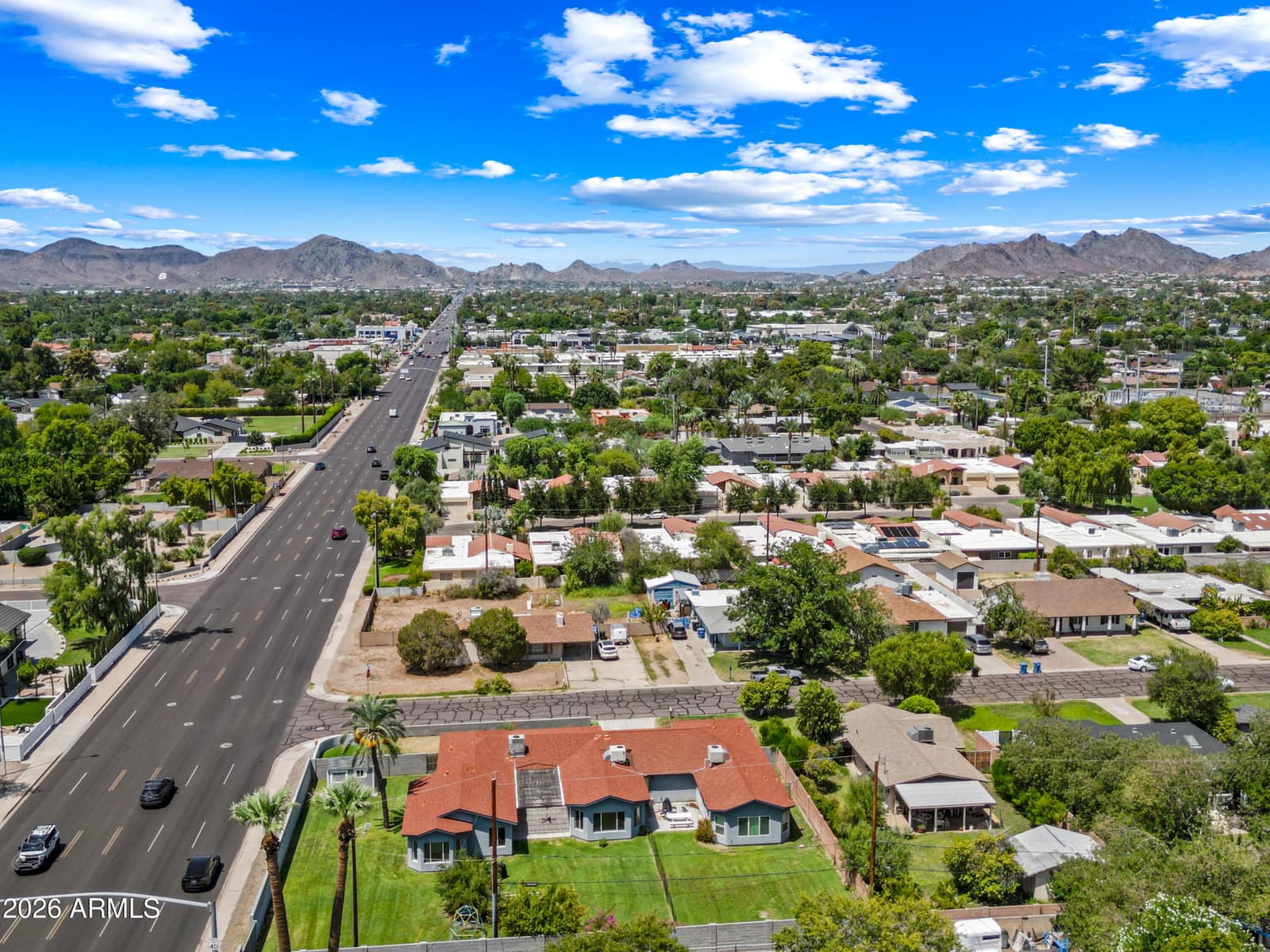 701 E MCLELLAN Boulevard, Phoenix, AZ 85014 — photo 37 of 80