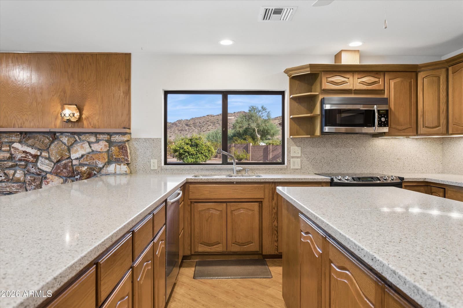 9607 N 40TH Street, Phoenix, AZ 85028 — photo 26 of 94