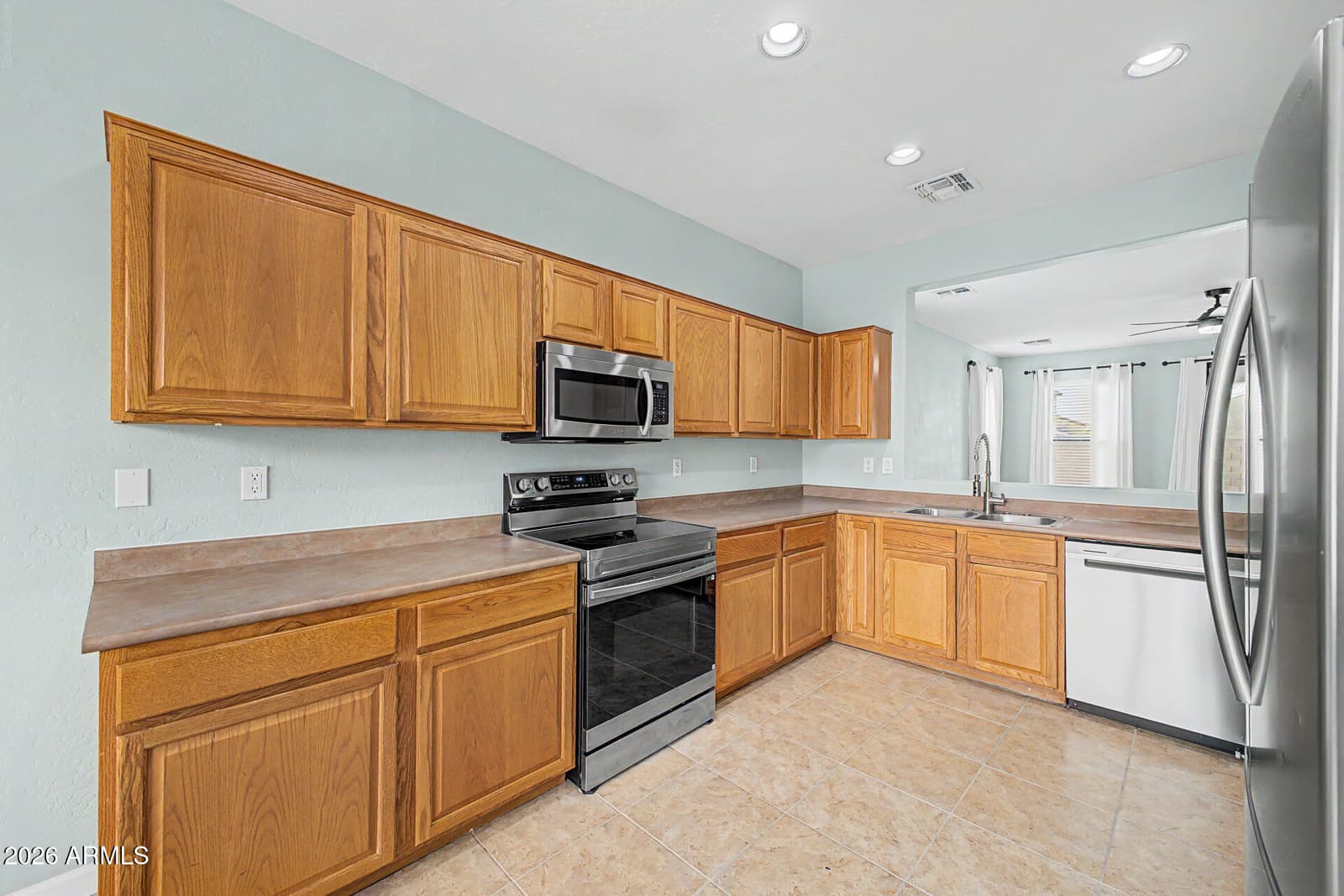 11780 W HOPI Street, Avondale, AZ 85323 — photo 12 of 48