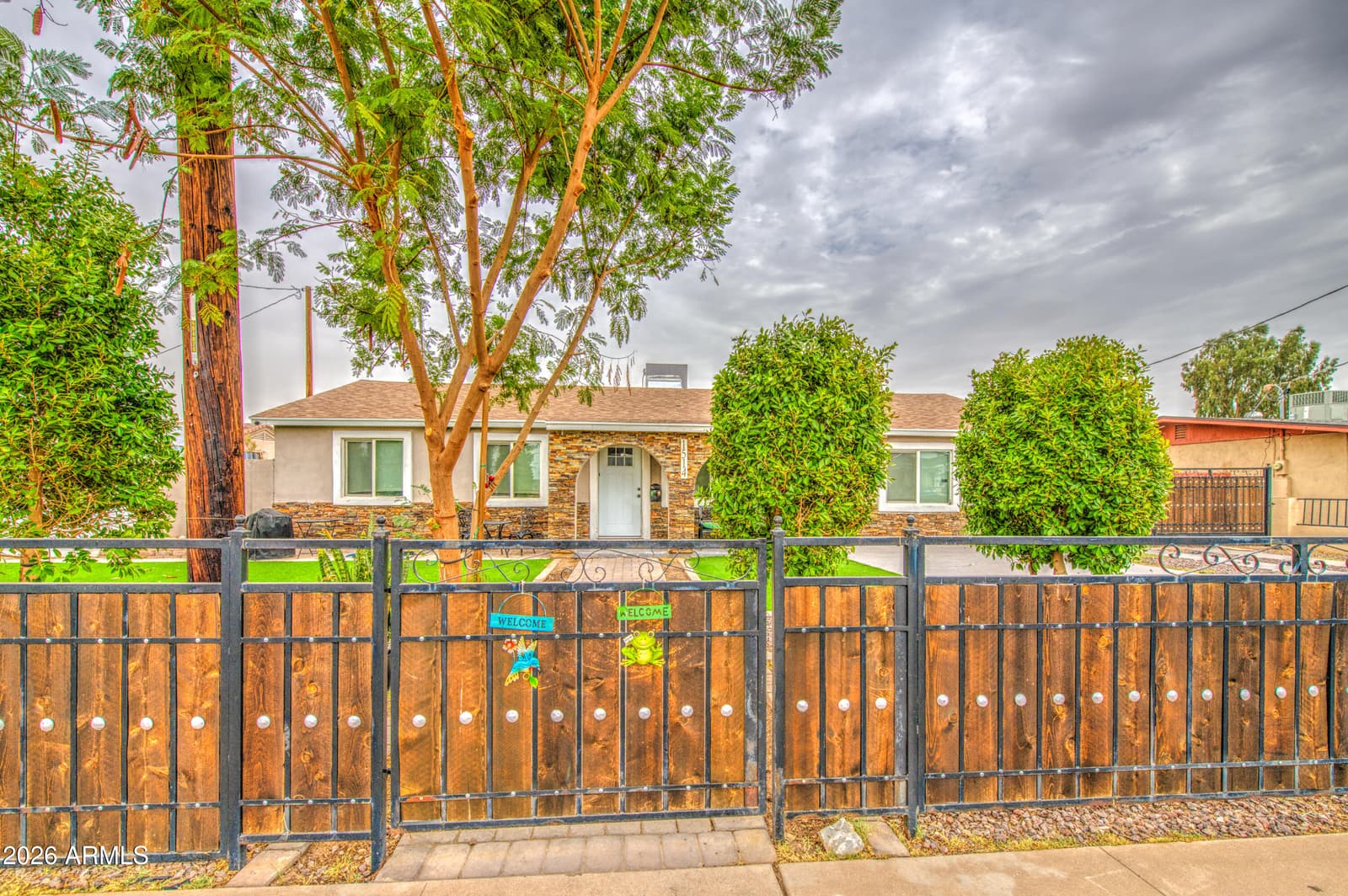 1514 E SHERIDAN Street, Phoenix, AZ 85006 — photo 3 of 37