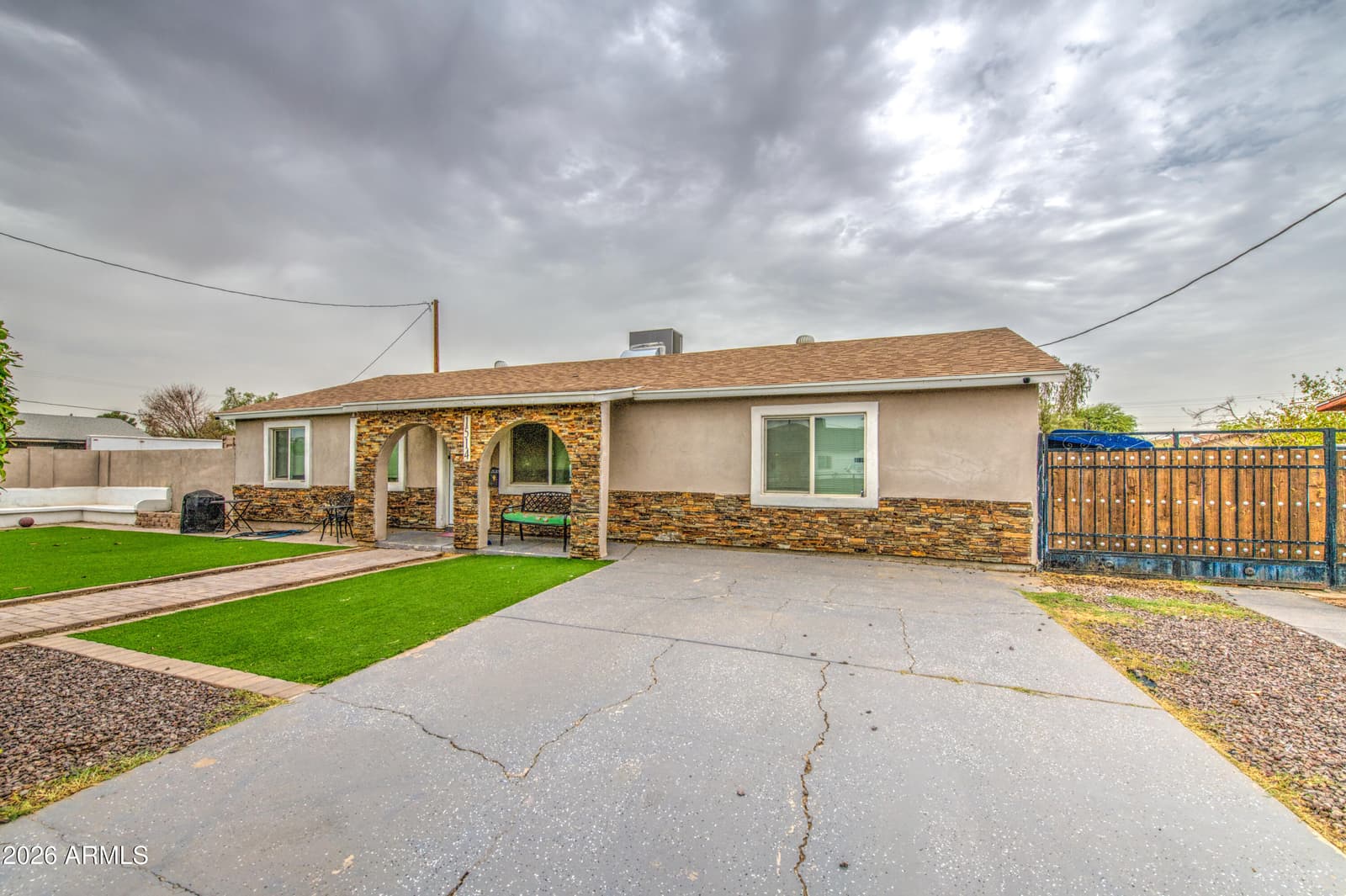 1514 E SHERIDAN Street, Phoenix, AZ 85006 — photo 5 of 37