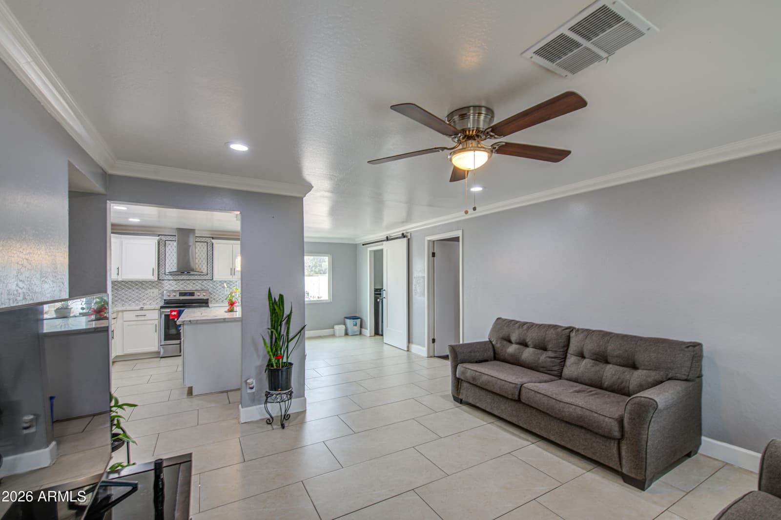 1514 E SHERIDAN Street, Phoenix, AZ 85006 — photo 8 of 37