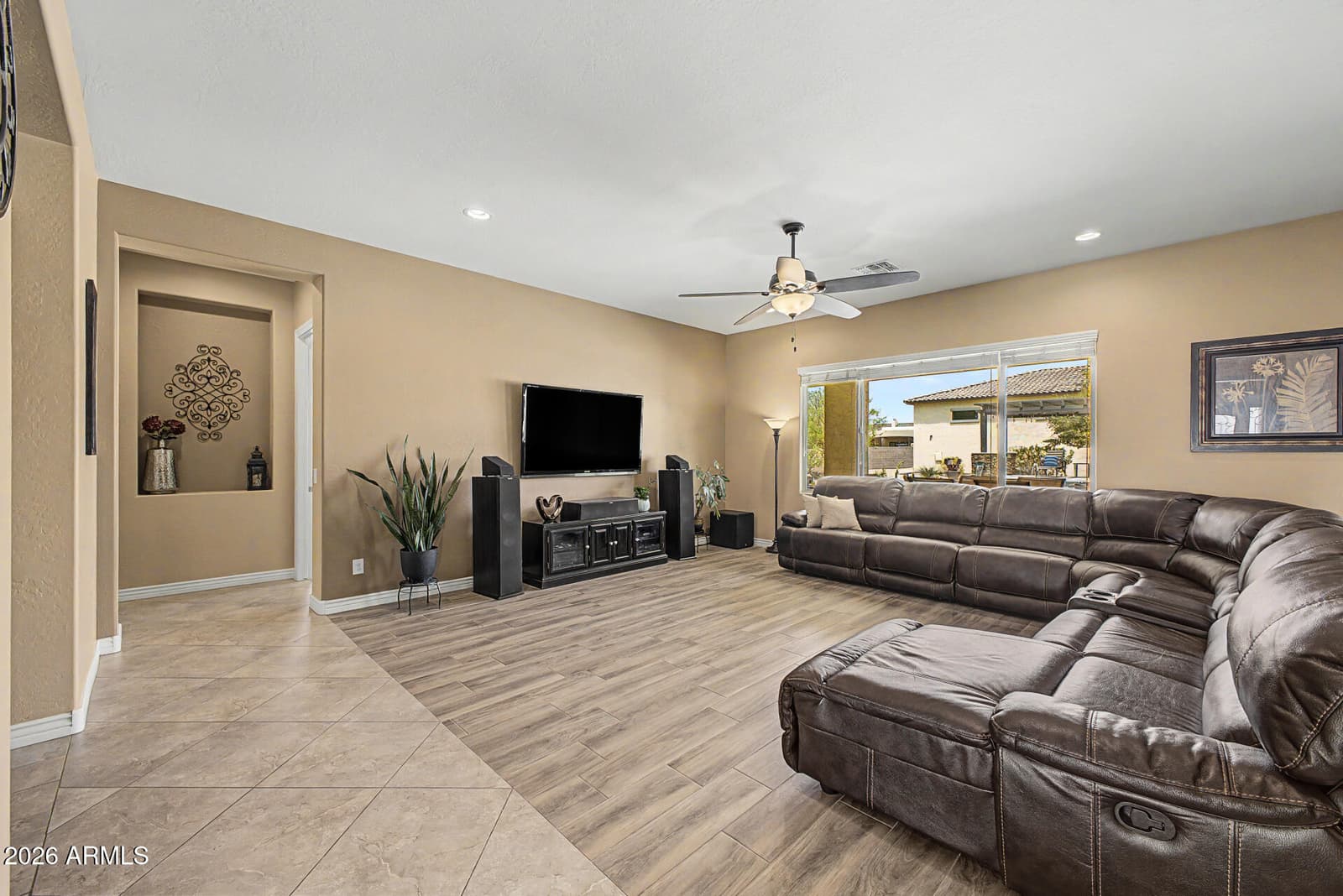7314 W WHISPERING WIND Drive, Peoria, AZ 85383 — photo 10 of 82