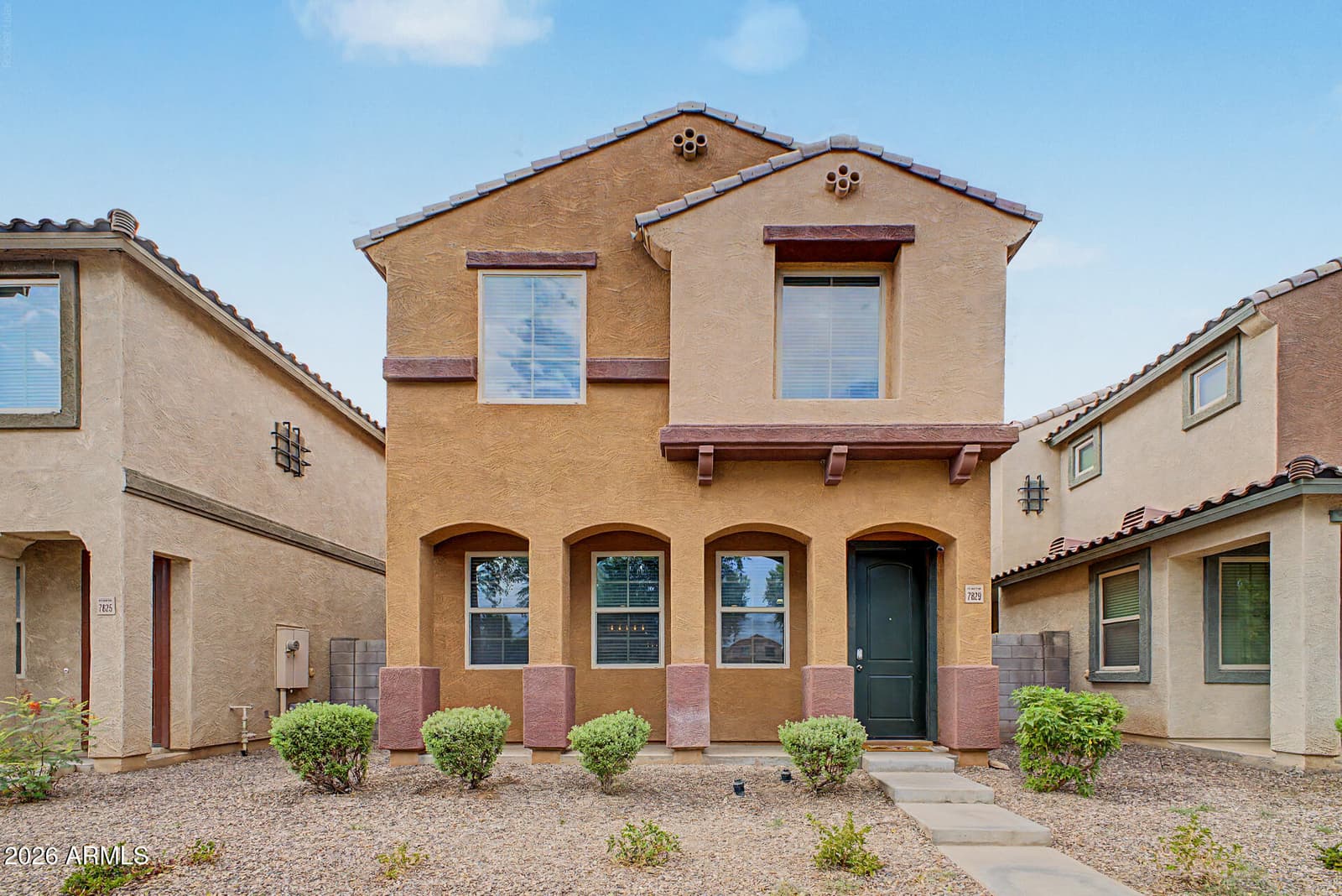 7829 W PIKE Place, Phoenix, AZ 85035 — photo 1 of 34