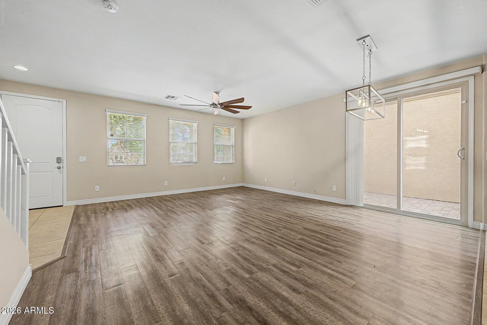 7829 W PIKE Place, Phoenix, AZ 85035 — photo 6 of 34