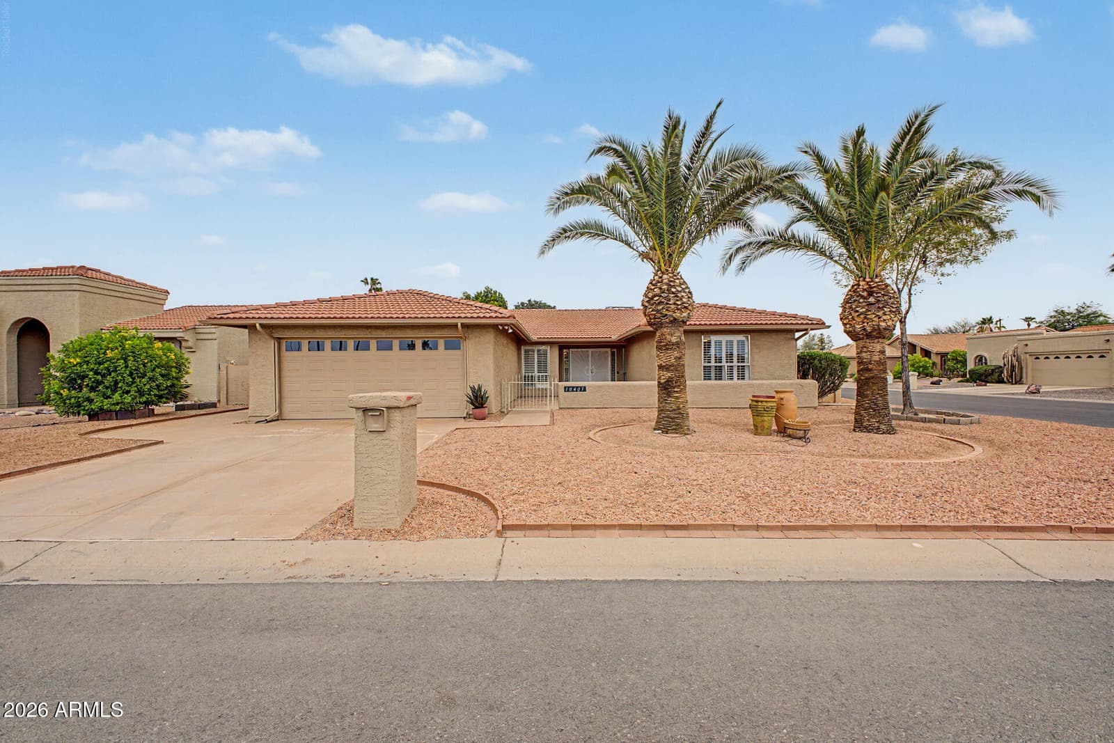 10401 E TWILIGHT Drive, Sun Lakes, AZ 85248 — photo 1 of 50