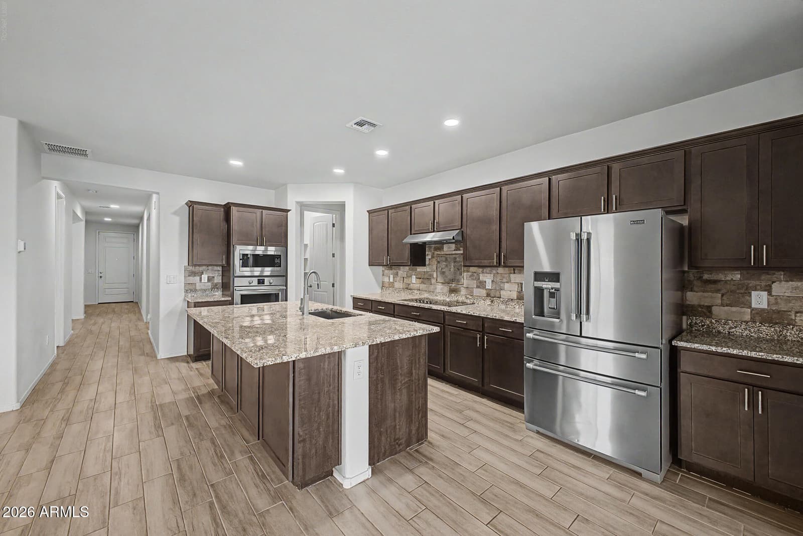 18465 W FOOTHILL Drive, Surprise, AZ 85387 — photo 11 of 40