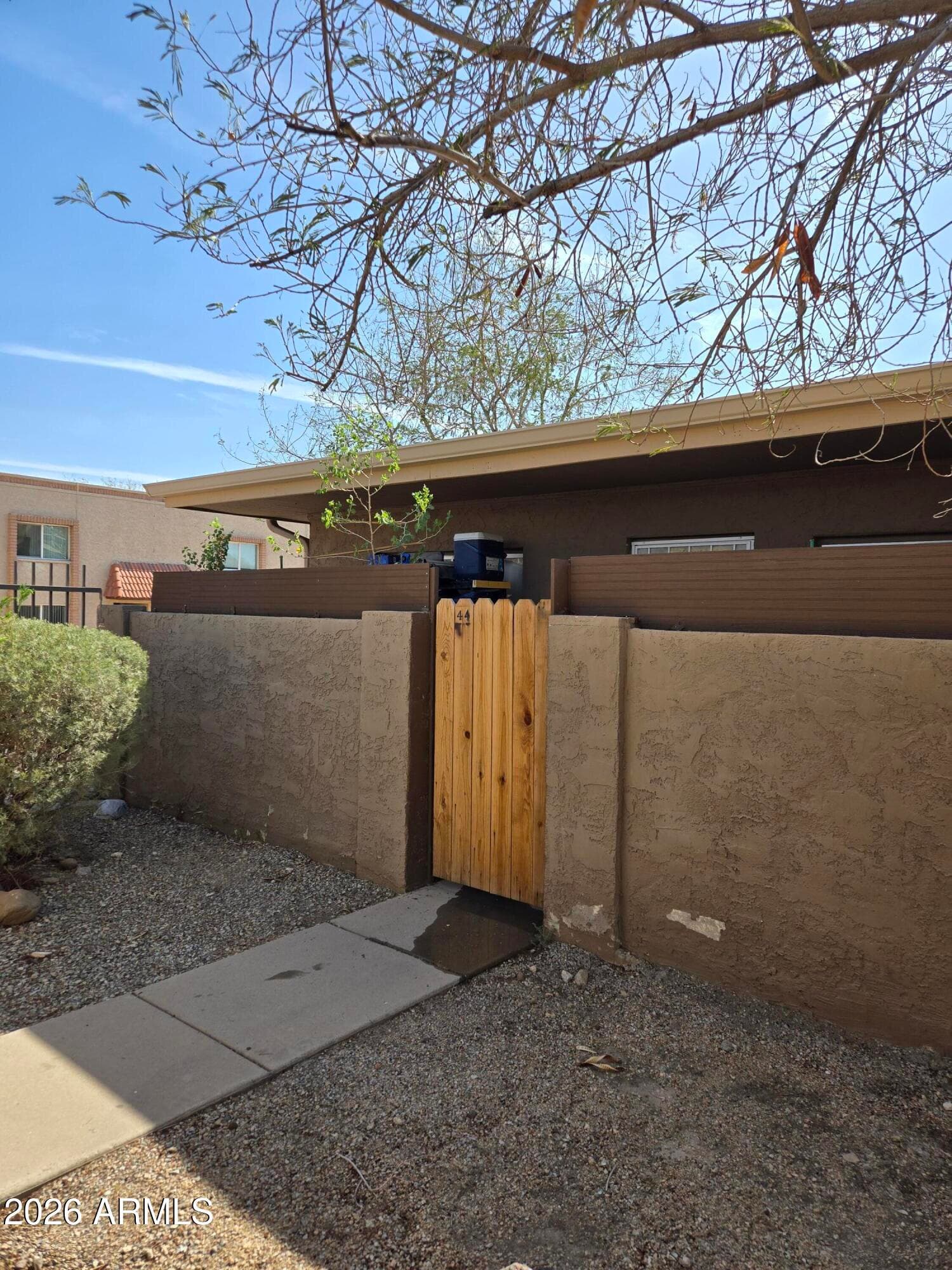 925 W PEORIA Avenue 44, Phoenix, AZ 85029 — photo 1 of 27