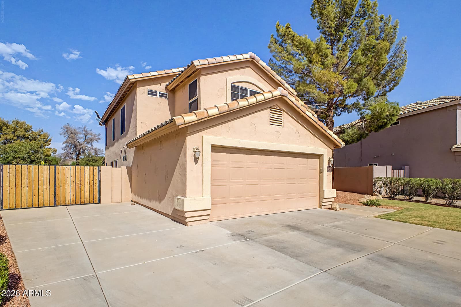 22721 N 71ST Drive, Glendale, AZ 85310 — photo 5 of 44