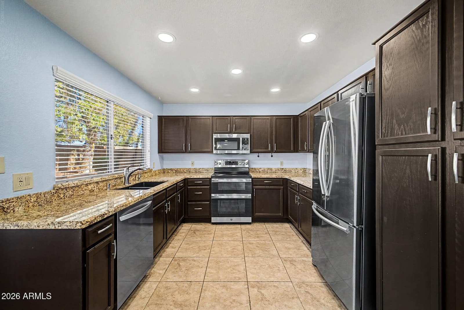 22721 N 71ST Drive, Glendale, AZ 85310 — photo 16 of 44
