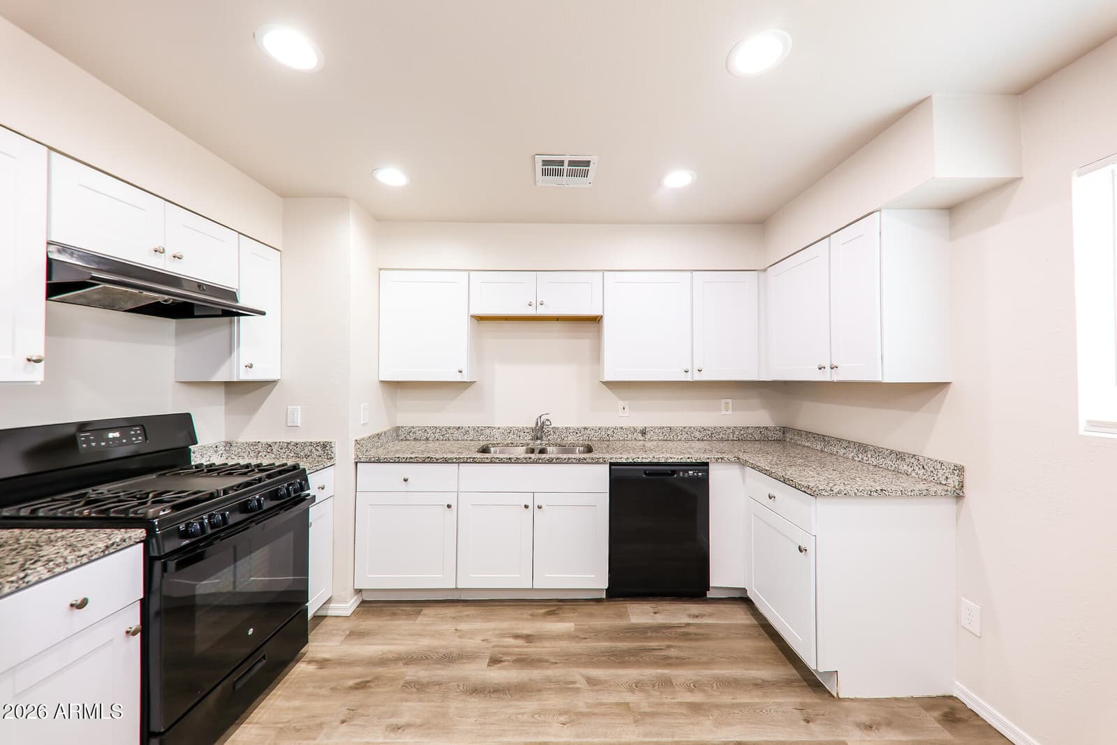 7345 W BROWN Street, Peoria, AZ 85345 — photo 10 of 26