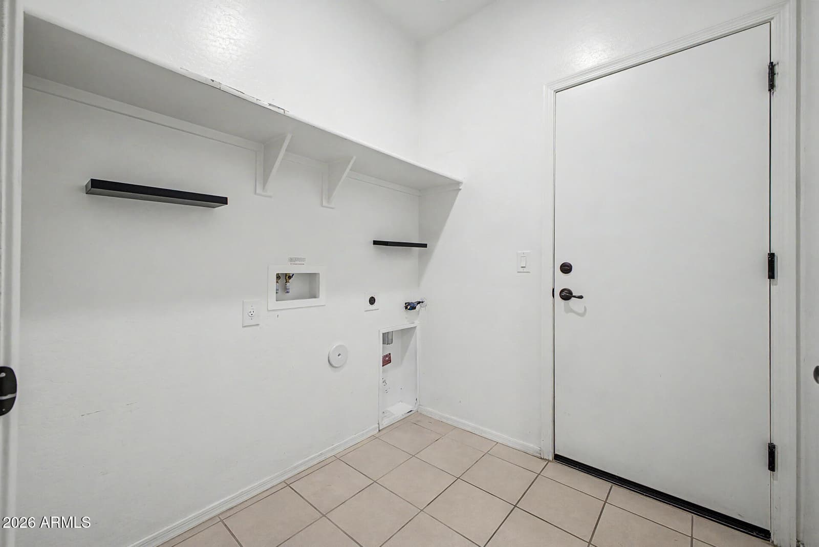 7134 N 127TH Drive, Glendale, AZ 85307 — photo 8 of 27