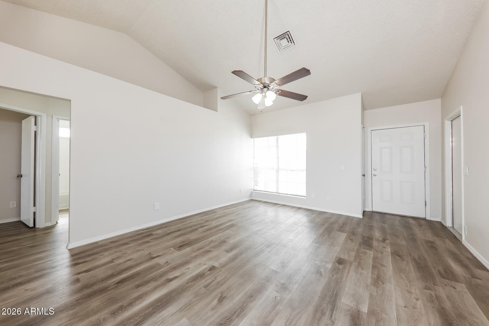 8538 W COLUMBINE Drive, Peoria, AZ 85381 — photo 8 of 26