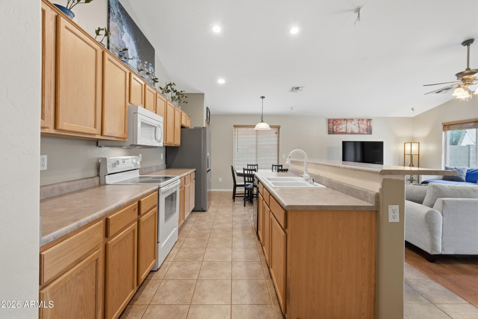 353 W Welsh Black Circle, San Tan Valley, AZ 85143 — photo 7 of 30