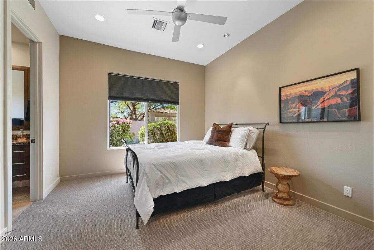 7124 E FOOTHILL Drive, Paradise Valley, AZ 85253 — photo 17 of 40