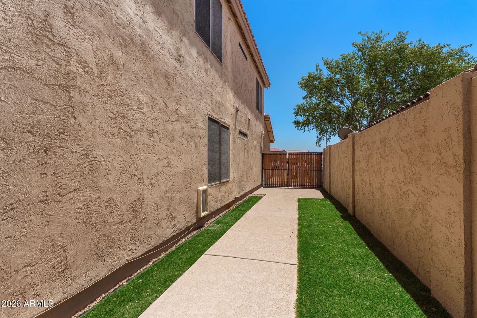 314 N NEVADA Way, Gilbert, AZ 85233 — photo 19 of 33