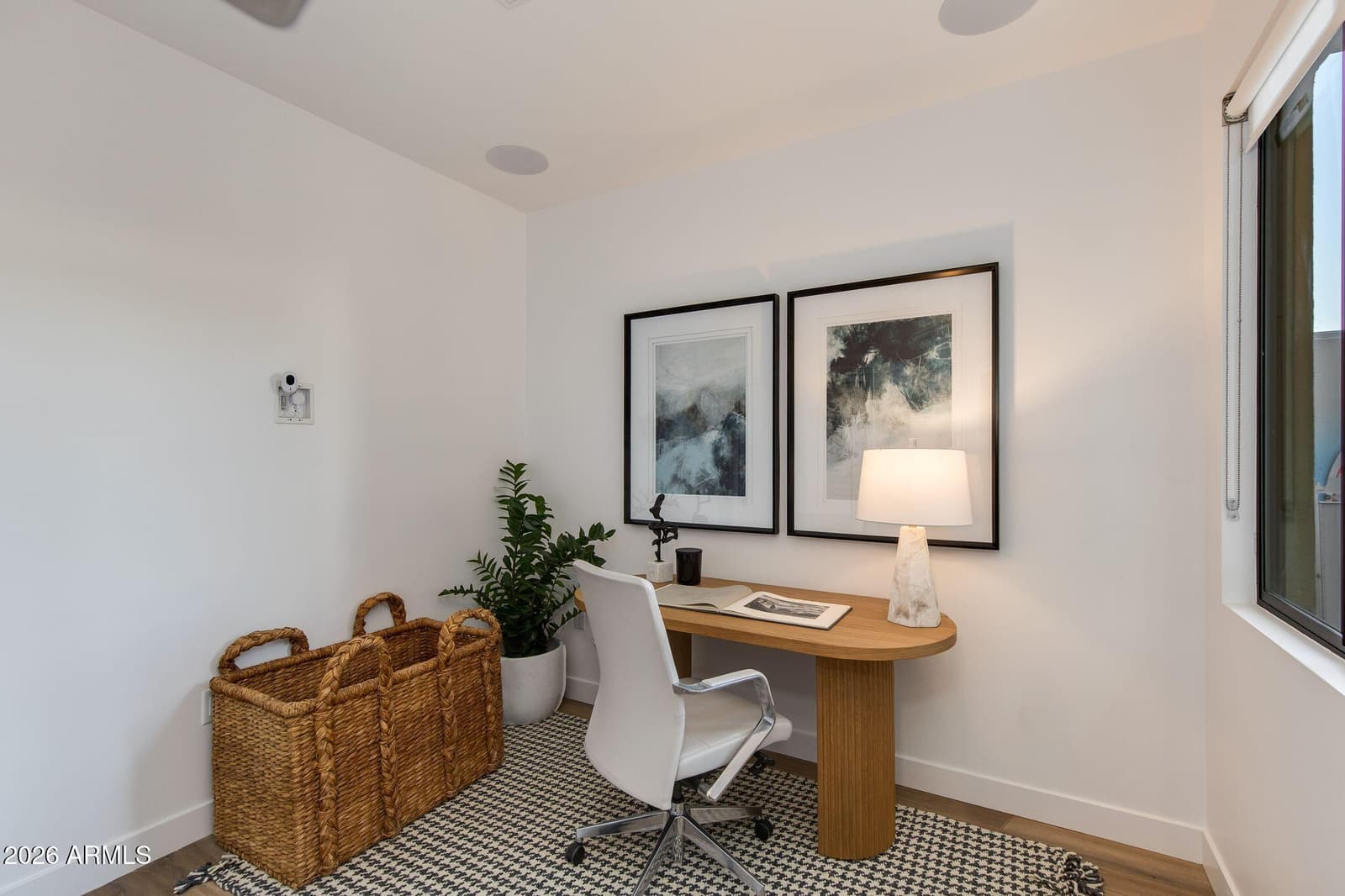 4220 N 32ND Street 7, Phoenix, AZ 85018 — photo 3 of 57