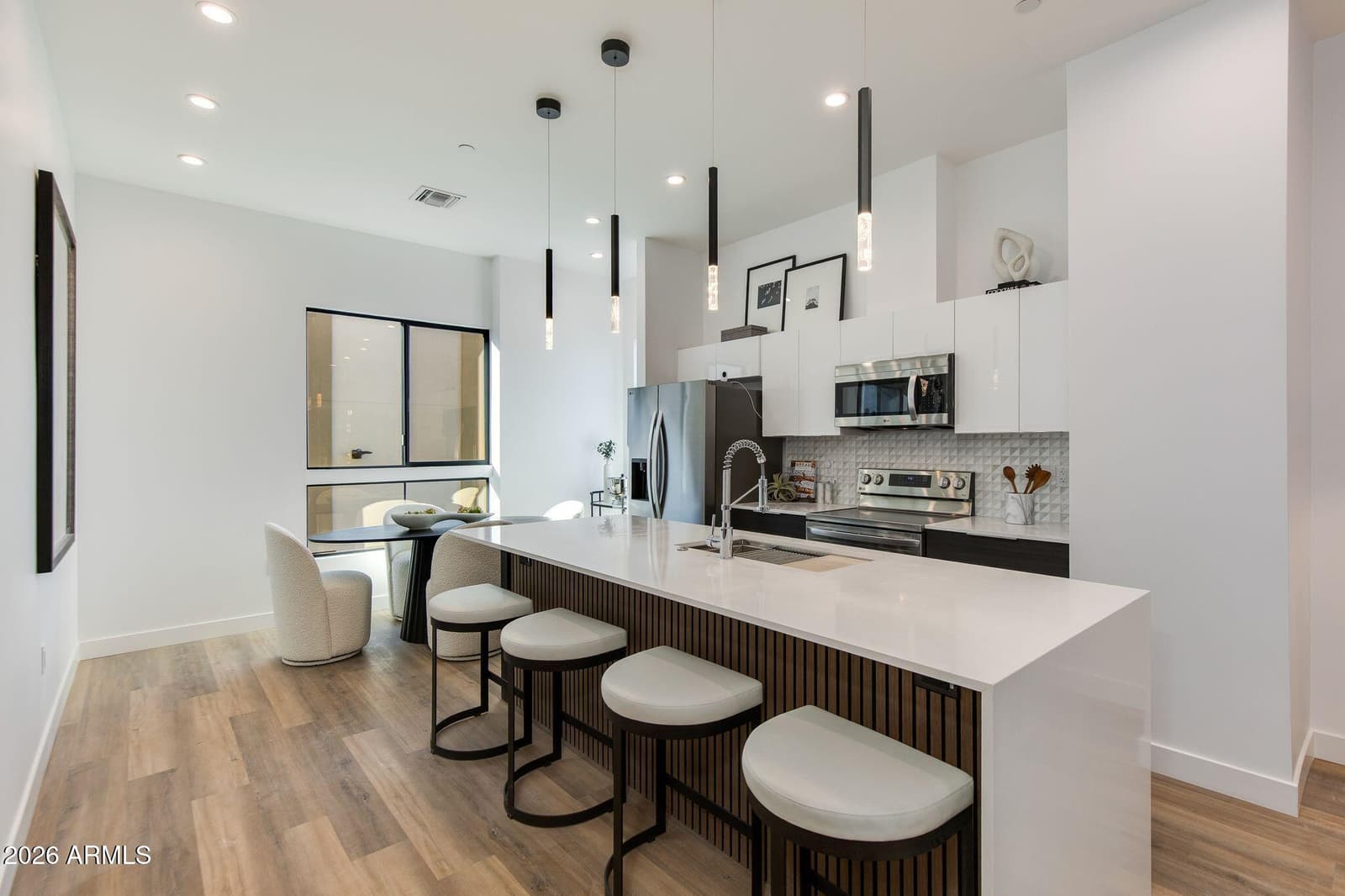 4220 N 32ND Street 7, Phoenix, AZ 85018 — photo 13 of 57