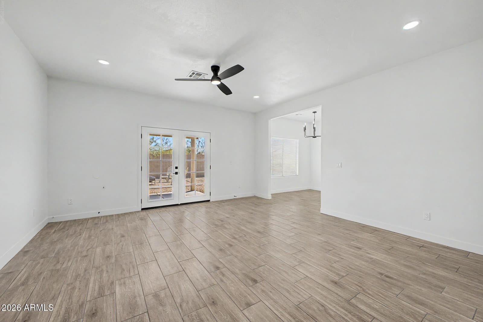 9287 W CONCORDIA Drive, Arizona City, AZ 85123 — photo 6 of 27