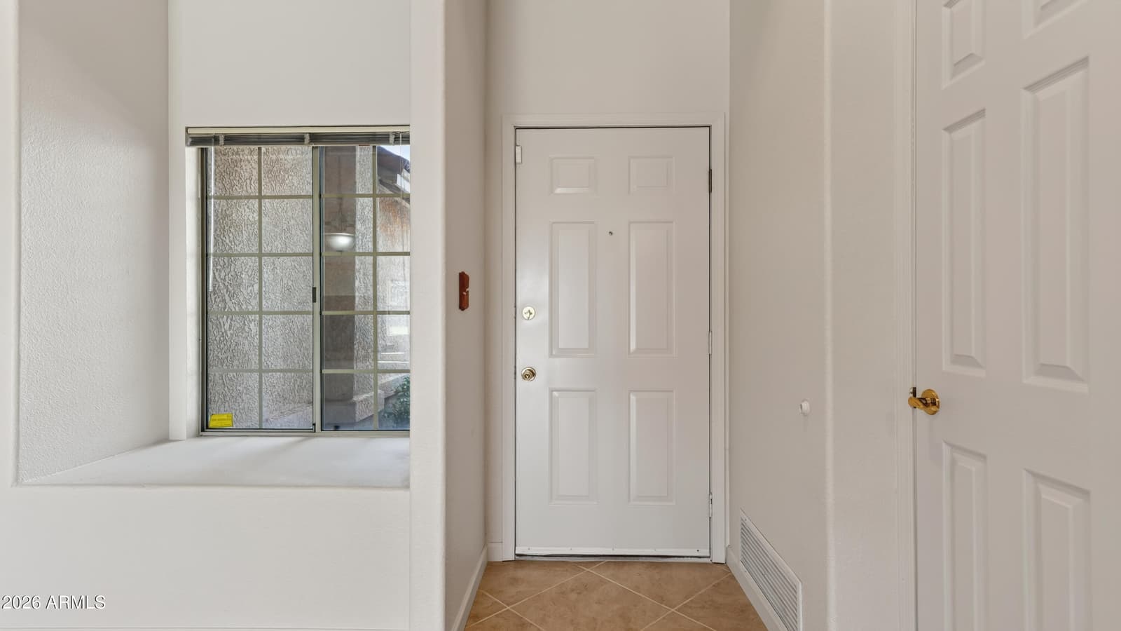7137 S Pinon Drive, Hereford, AZ 85615 — photo 4 of 44