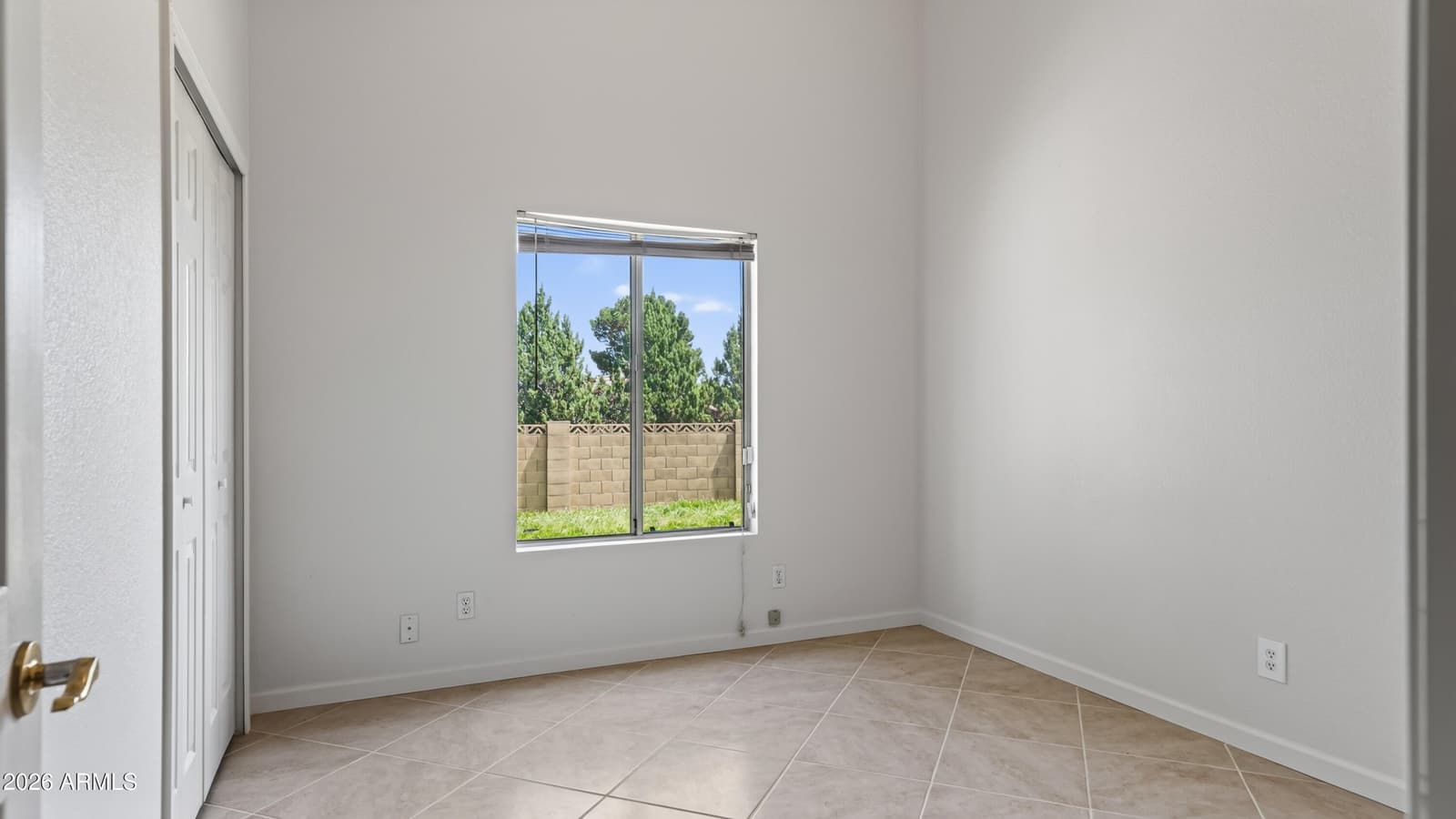 7137 S Pinon Drive, Hereford, AZ 85615 — photo 29 of 44