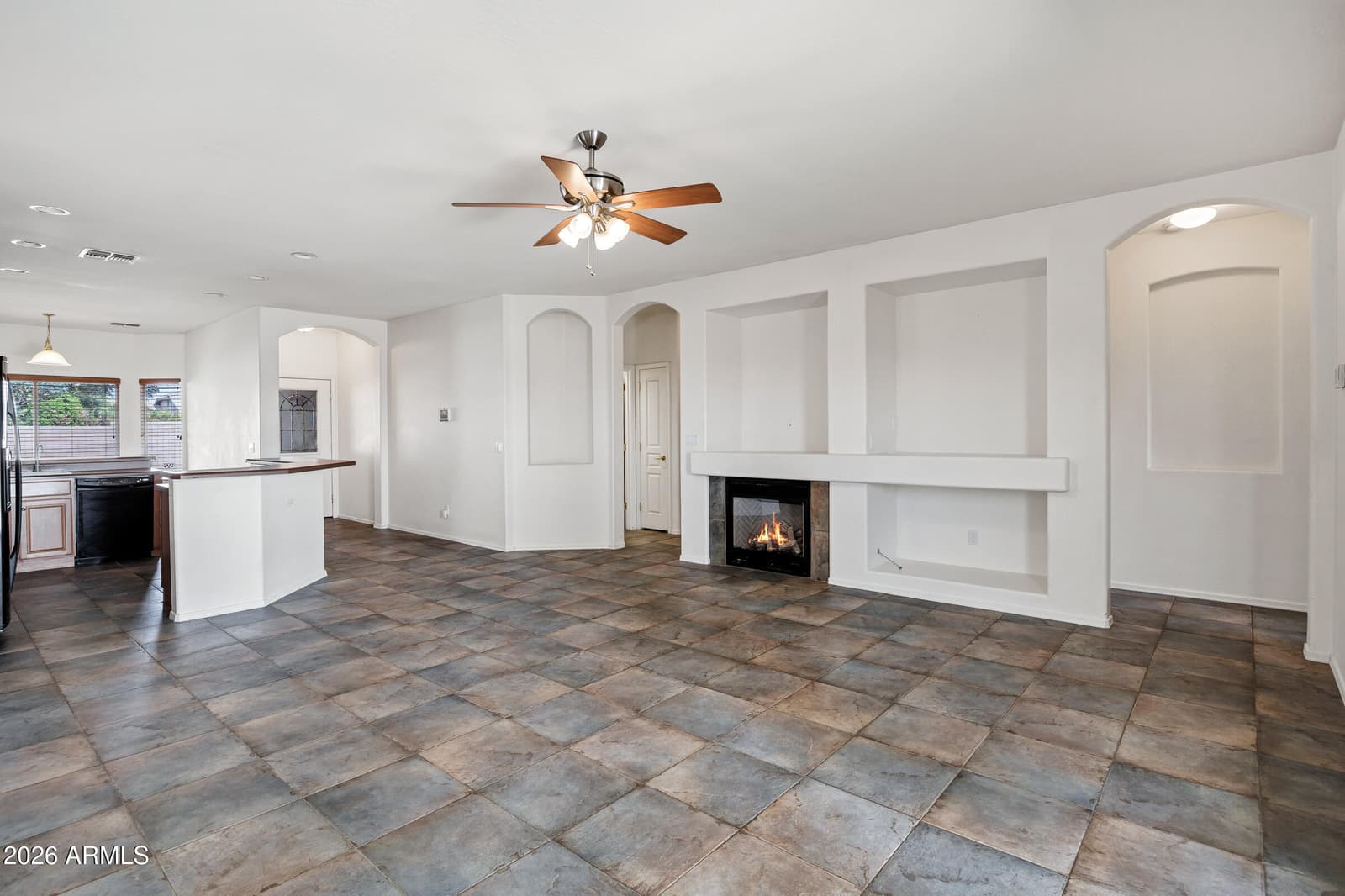 21508 N SUNSET Drive, Maricopa, AZ 85139 — photo 14 of 33