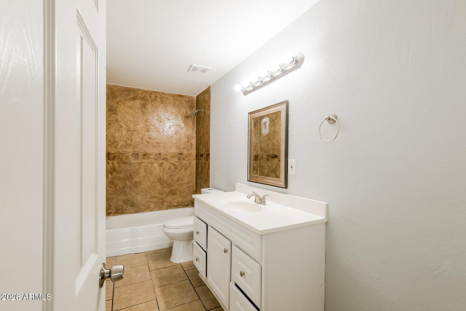2315 W MARYLAND Avenue, Phoenix, AZ 85015 — photo 18 of 21