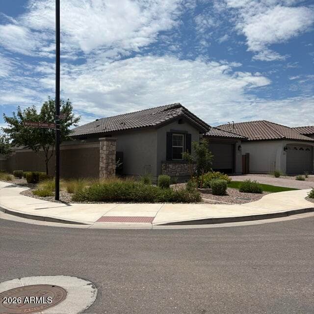 16185 W MARIPOSA GRANDE, Surprise, AZ 85387 — photo 1 of 26
