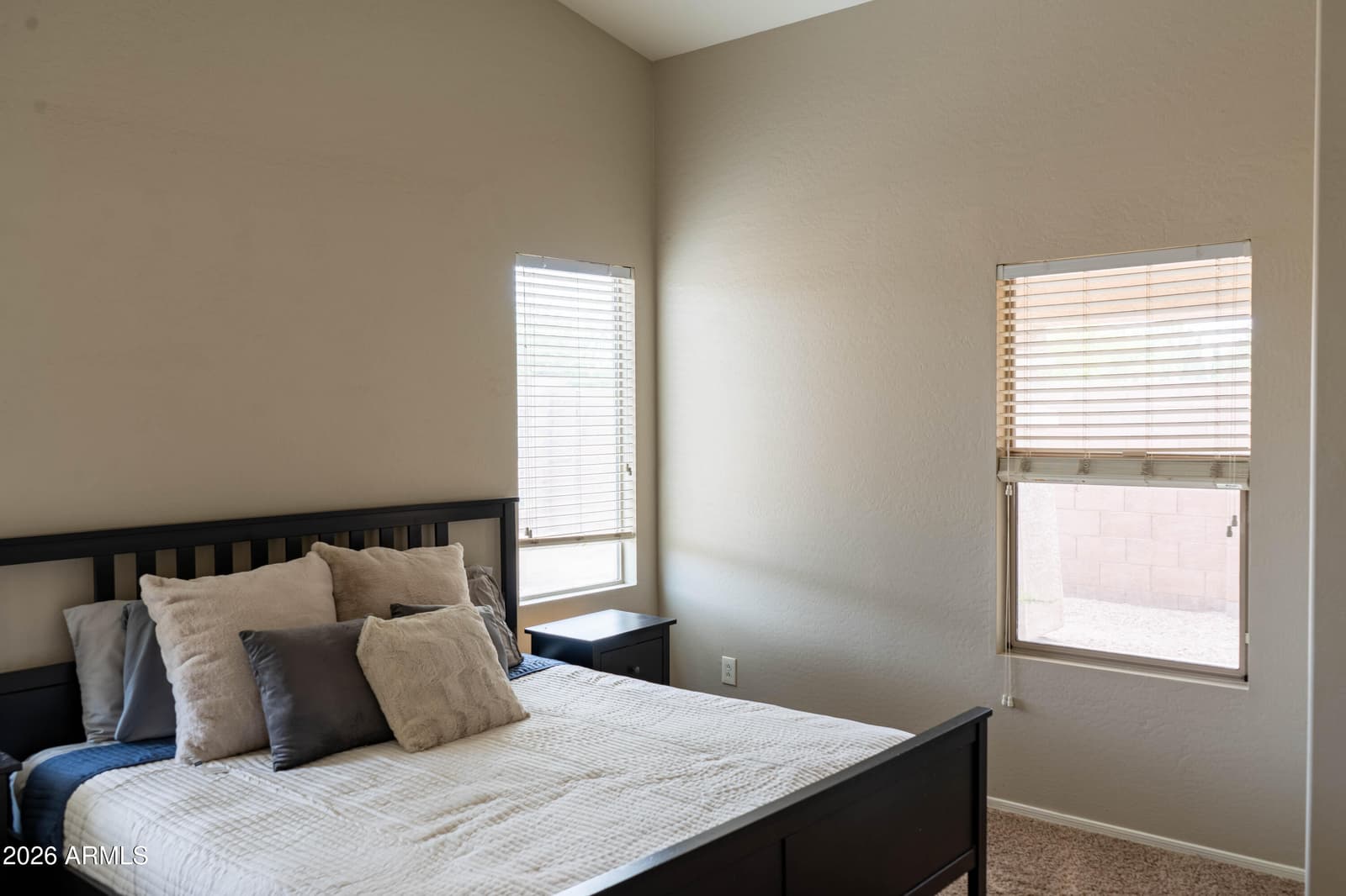5925 S BANNING Street, Gilbert, AZ 85298 — photo 18 of 36