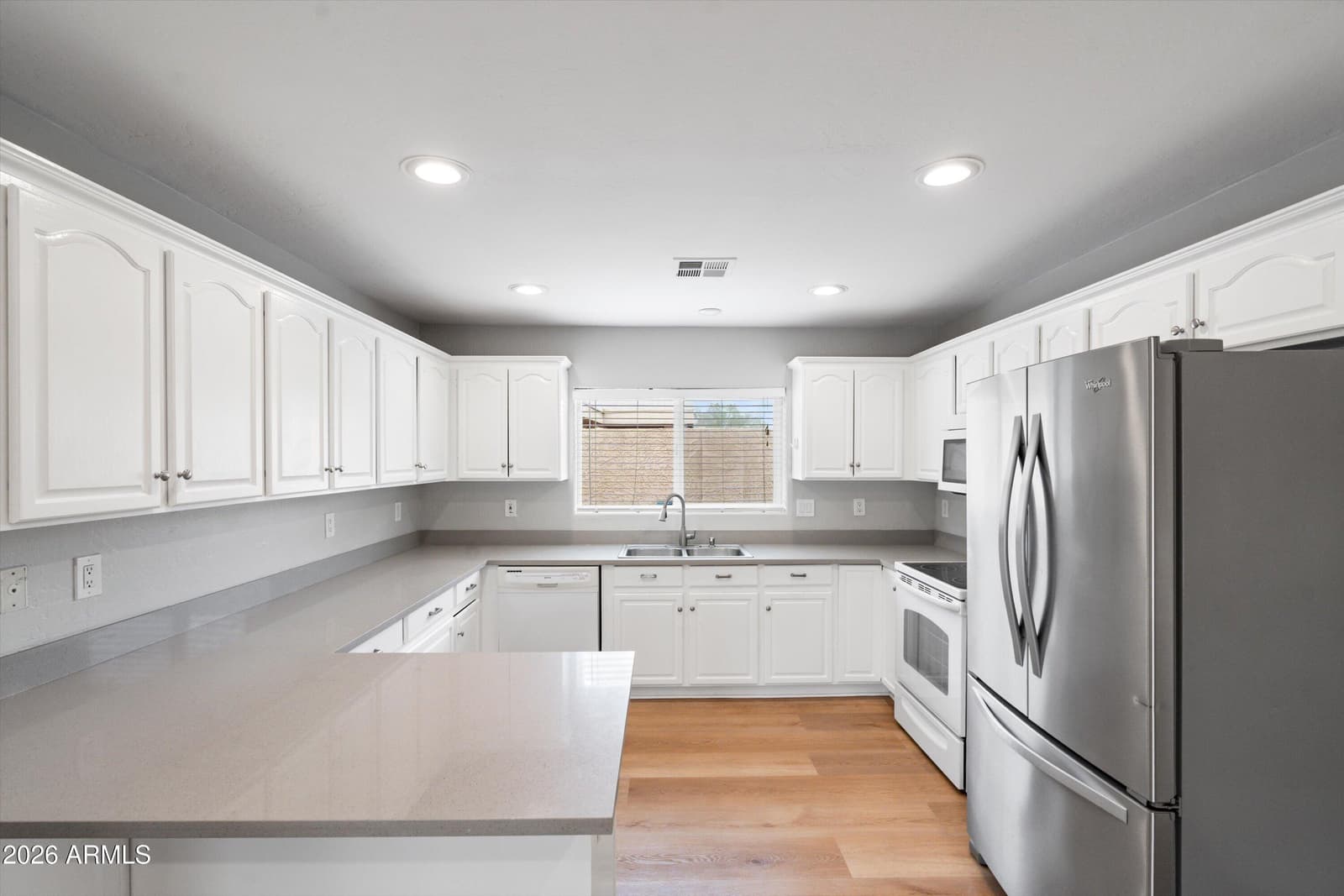 5220 N 21st Avenue, Phoenix, AZ 85015 — photo 13 of 43