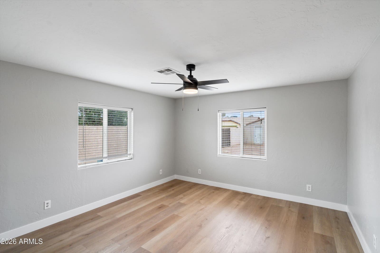5220 N 21st Avenue, Phoenix, AZ 85015 — photo 20 of 43