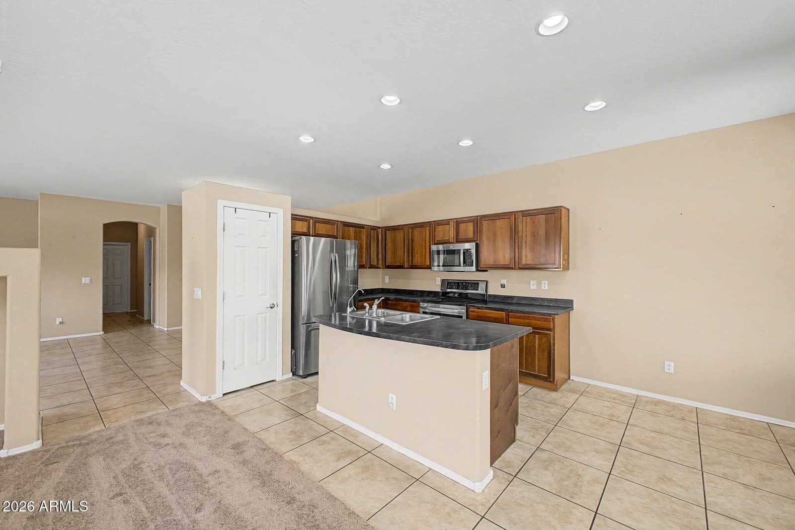 3017 N REGAL Court, Casa Grande, AZ 85122 — photo 13 of 41